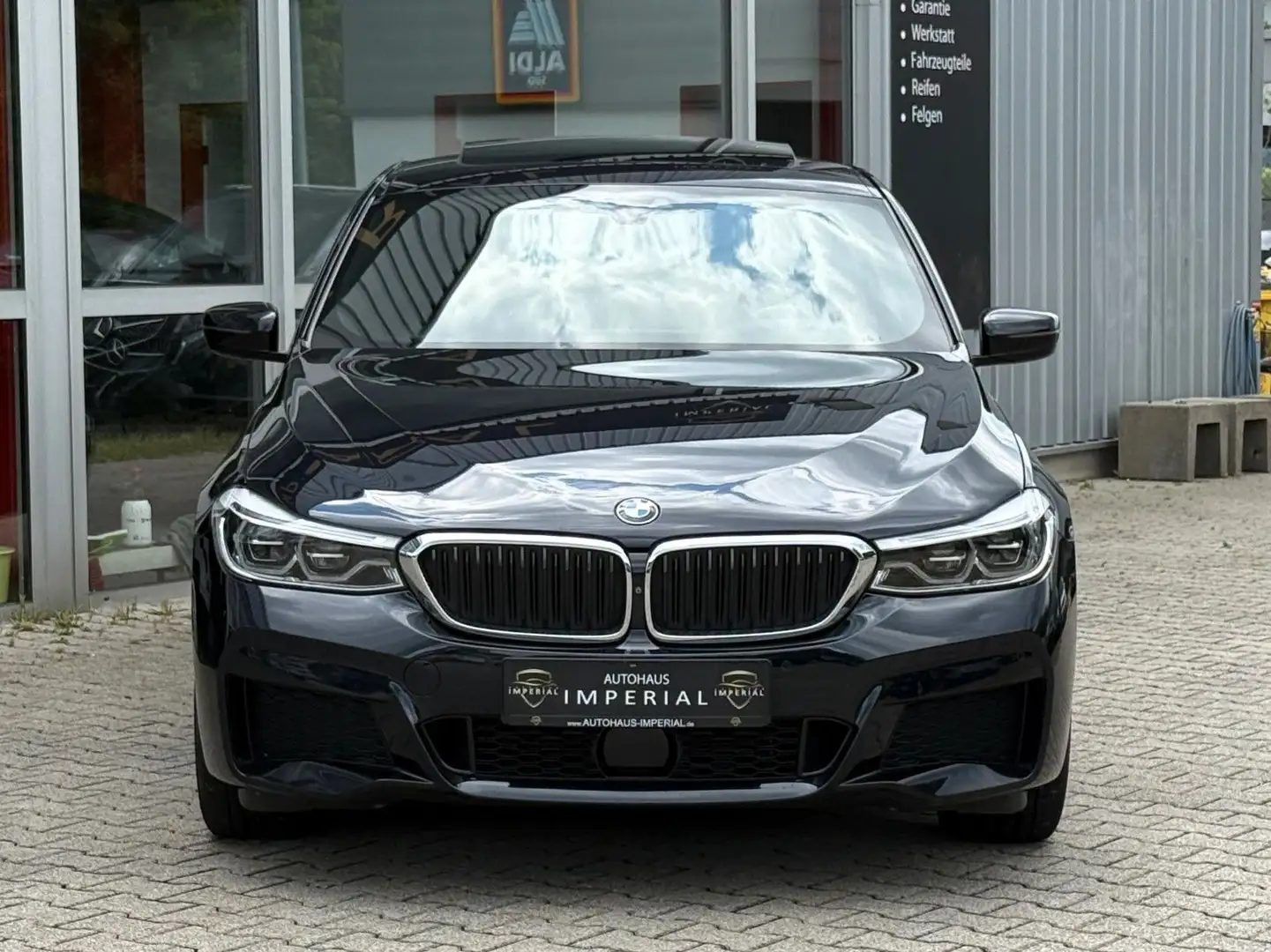 BMW 630 630dxDr GT M SPORT SITZB+LUFTF+PANO+STNH+ACC+360 Zwart - 2