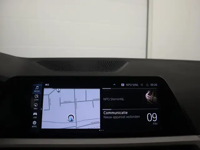BMW 3 Series view 10