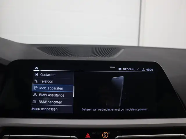 BMW 3 Series view 25