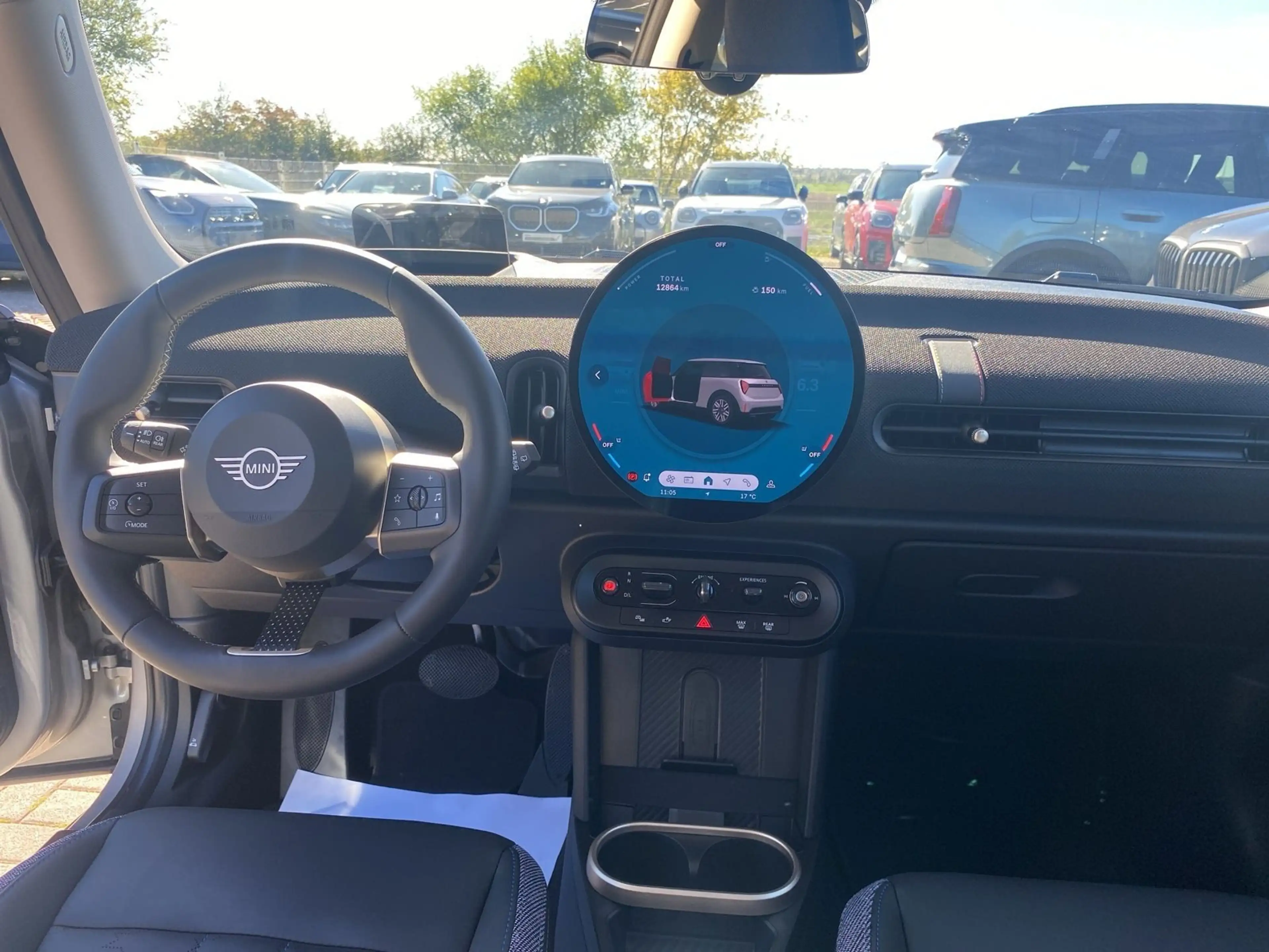 MINI Cooper C Navi HUD Kamera Sitzhz LED Classic Trim — photo 10