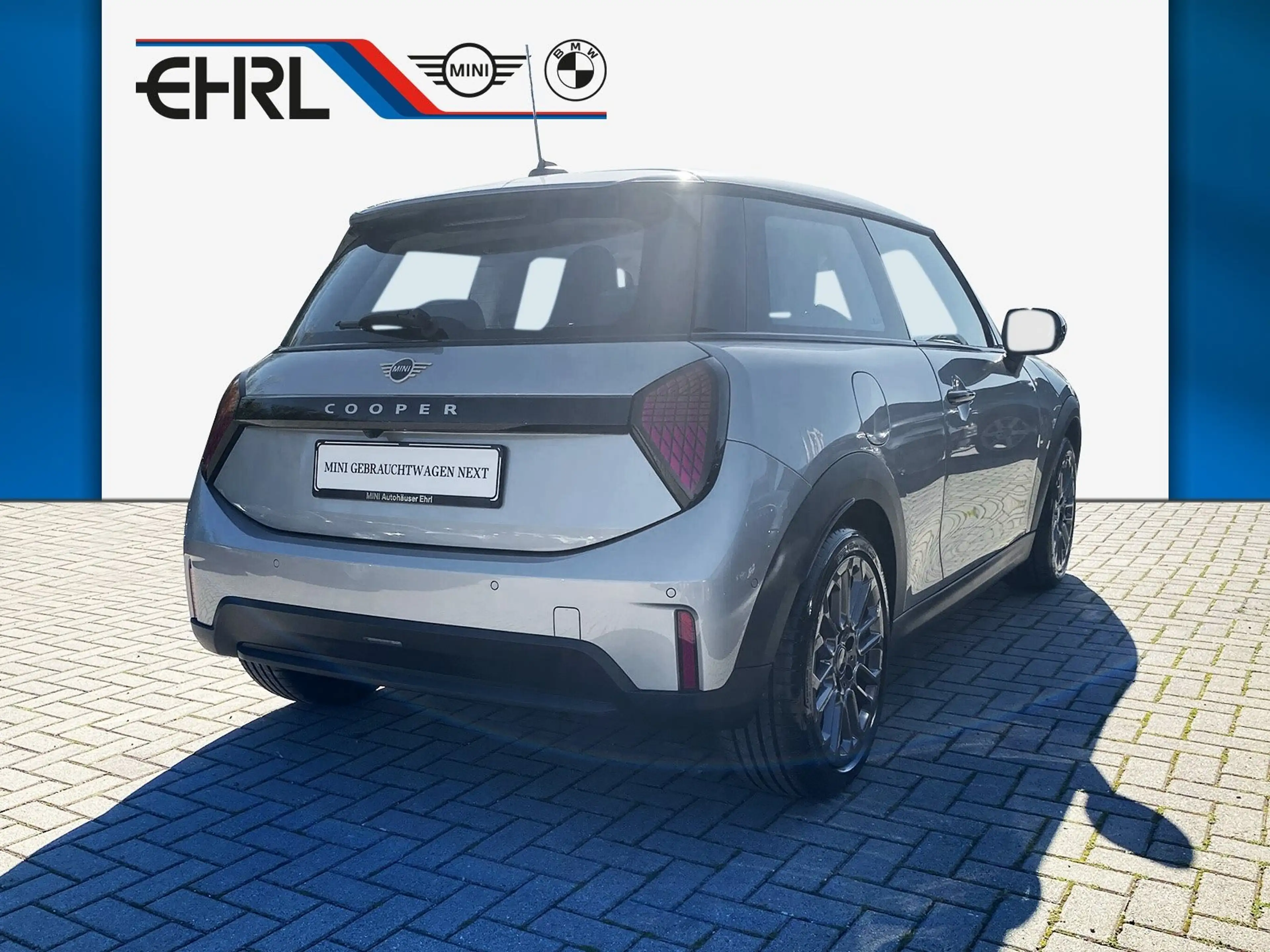 MINI Cooper C Navi HUD Kamera Sitzhz LED Classic Trim — photo 5