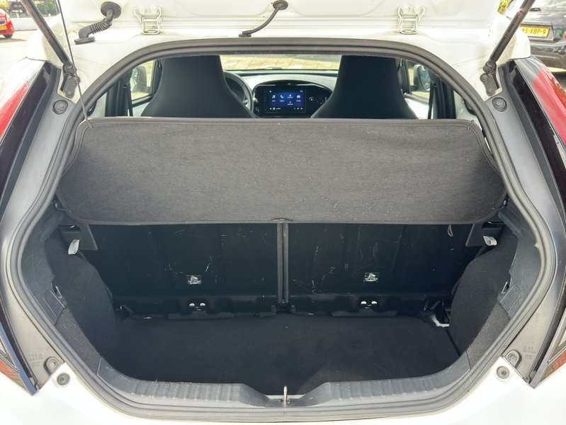 Toyota Aygo X 1.0|CARPLAY|RIJKLAAR|CAMERA|HOGE INSTAP — photo 7