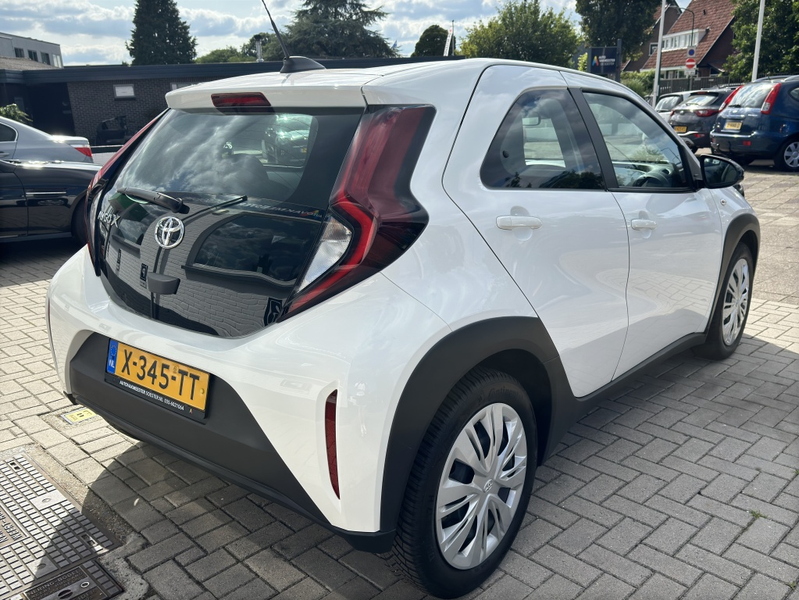 Toyota Aygo X 1.0|CARPLAY|RIJKLAAR|CAMERA|HOGE INSTAP — photo 5