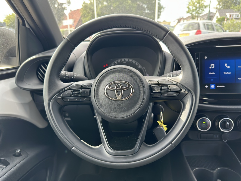 Toyota Aygo X 1.0|CARPLAY|RIJKLAAR|CAMERA|HOGE INSTAP — photo 11