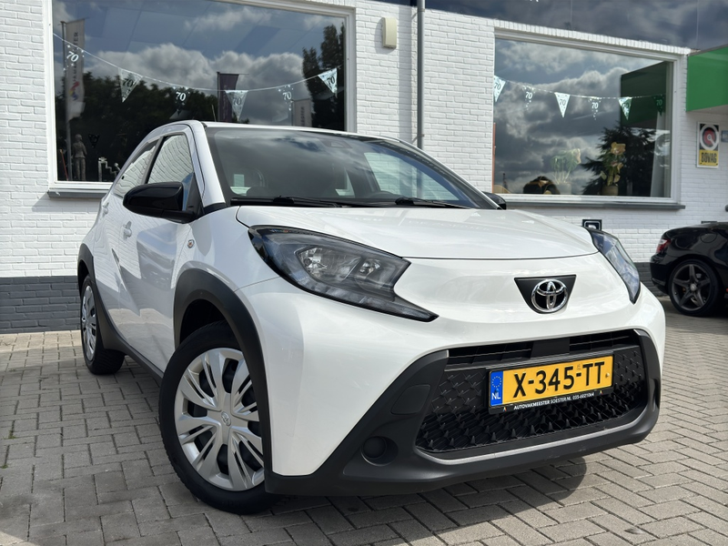 Toyota Aygo X 1.0|CARPLAY|RIJKLAAR|CAMERA|HOGE INSTAP — photo 2
