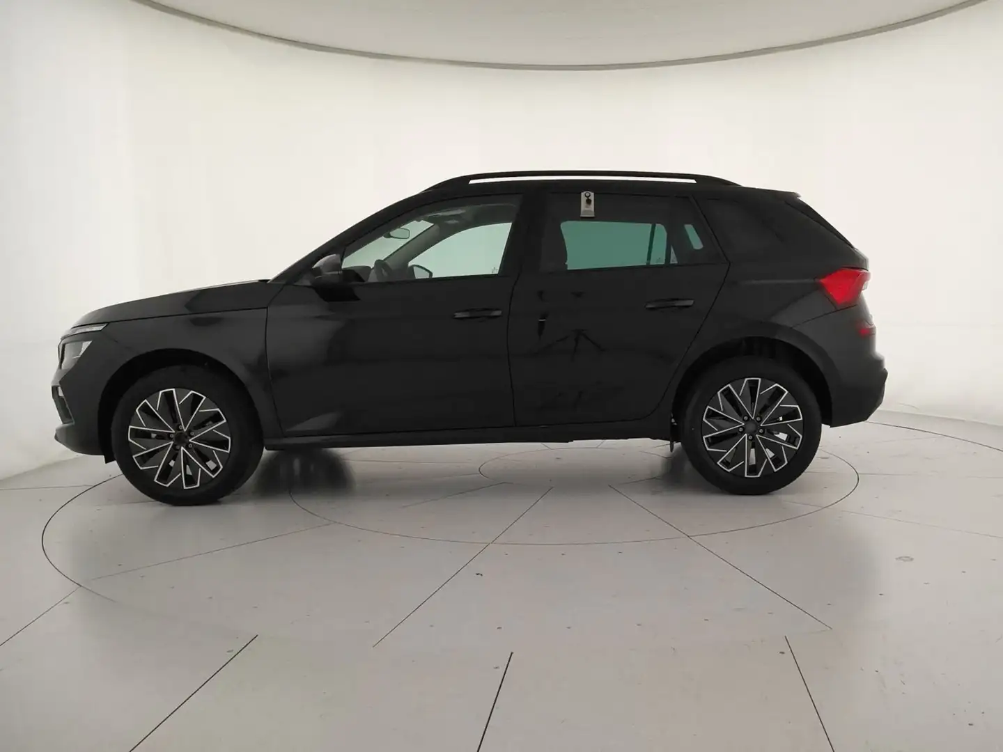 Skoda Kamiq 1.0 tsi 115cv black dots - 2