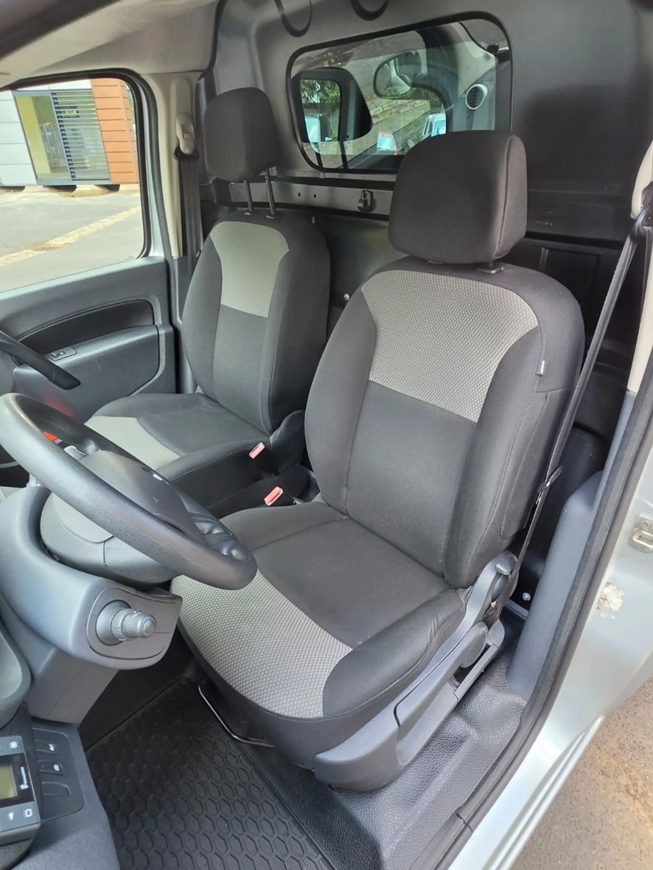 Renault Kangoo Rapid Extra*STHZG*SORTIMO*NAVI*PDC*81KW* — photo 14
