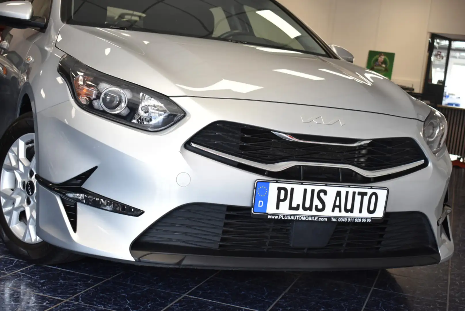 Kia Ceed SW / cee'd SW 1,0 T-GDI Edit 7 Carplay Kamer Grau - 1