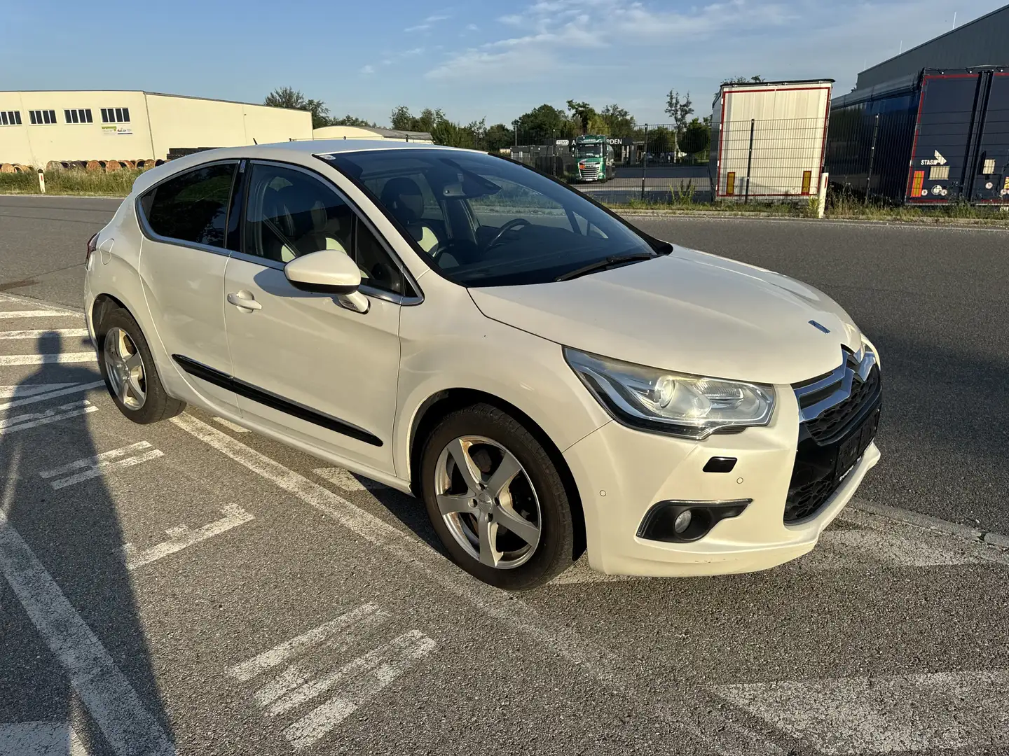 Citroen DS4 THP 200 Sport Chic Alb - 1