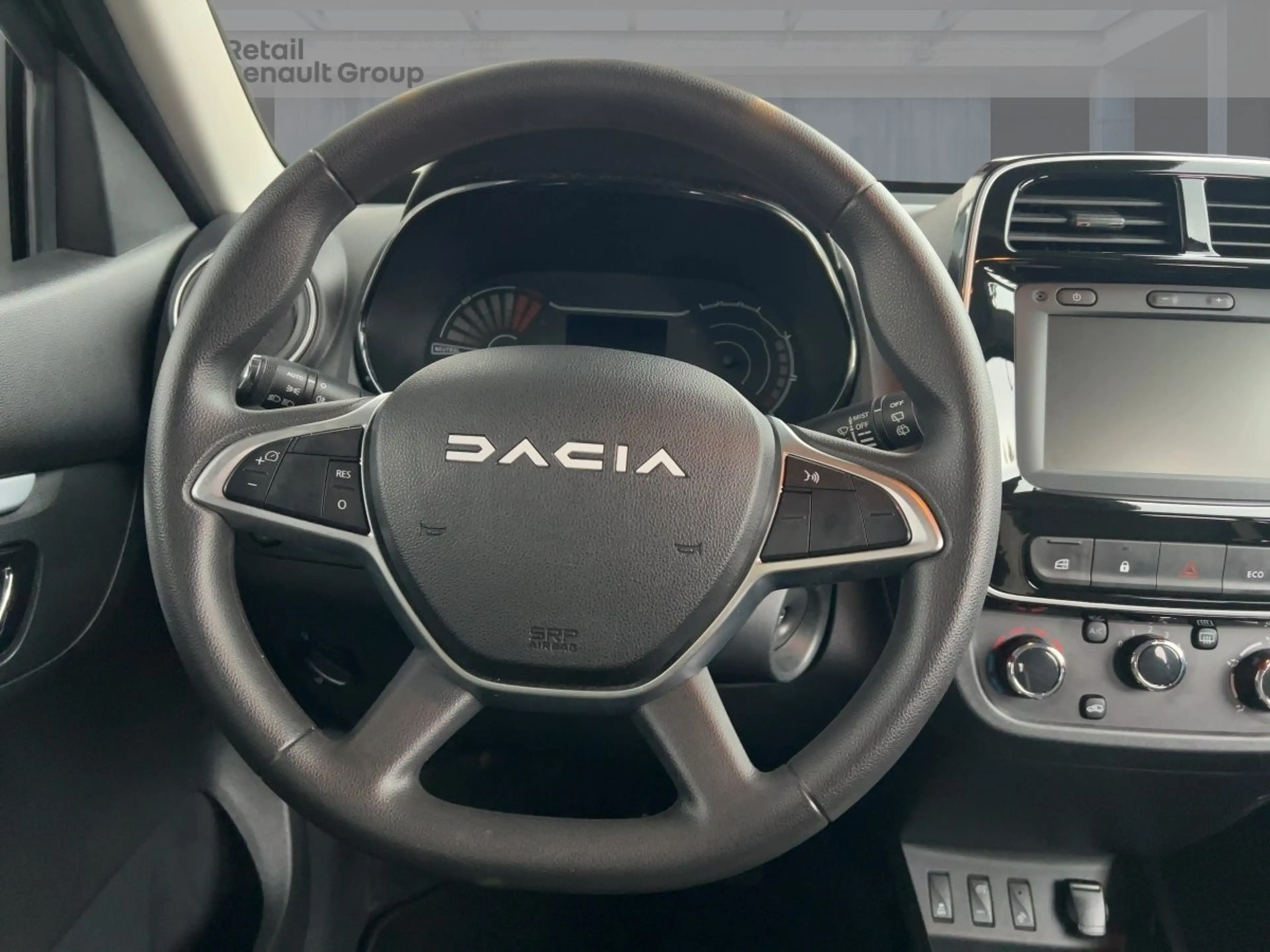 Dacia Spring Essential - KLIMA LED-Tagfahrlicht ABS ESP ZV — photo 11