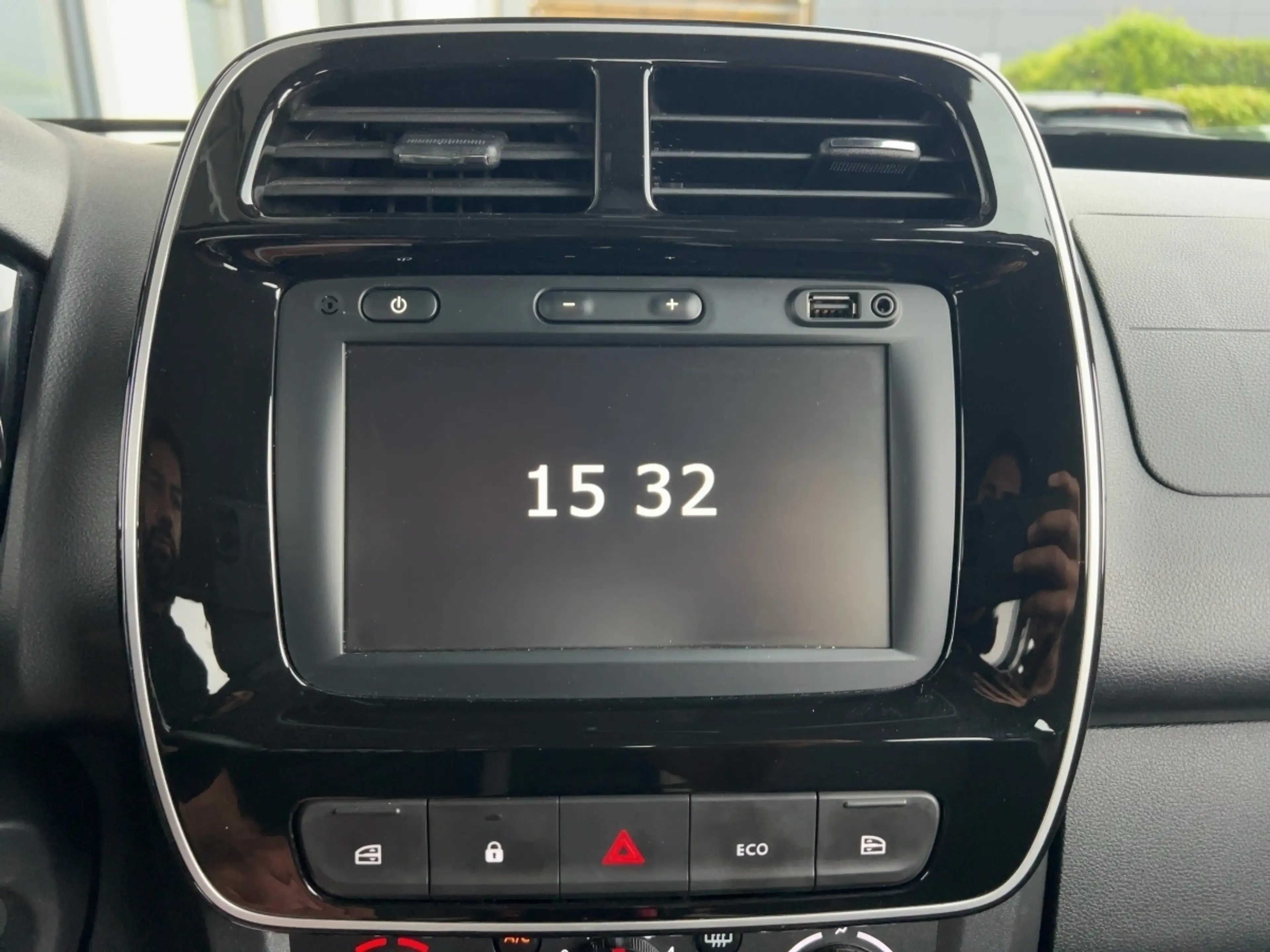Dacia Spring Essential - KLIMA LED-Tagfahrlicht ABS ESP ZV — photo 14