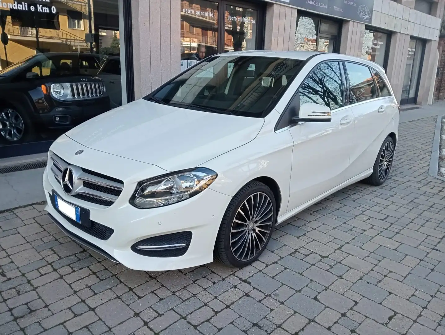 Mercedes-Benz B 180 B 180 d CDI 109 CV Bianco - 1