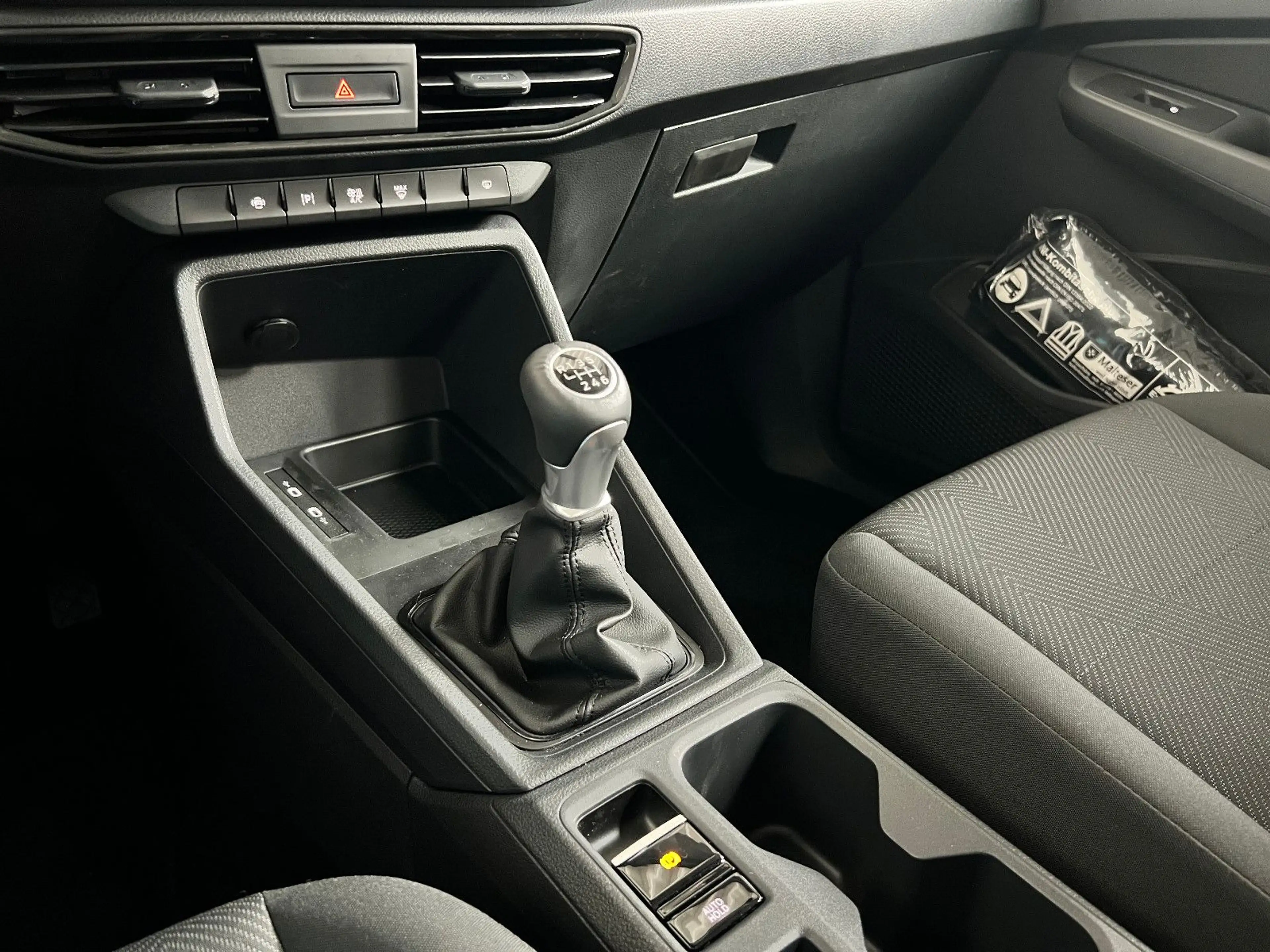 Ford Grand Tourneo Connect Trend *Rollstuhlrampe* — photo 9