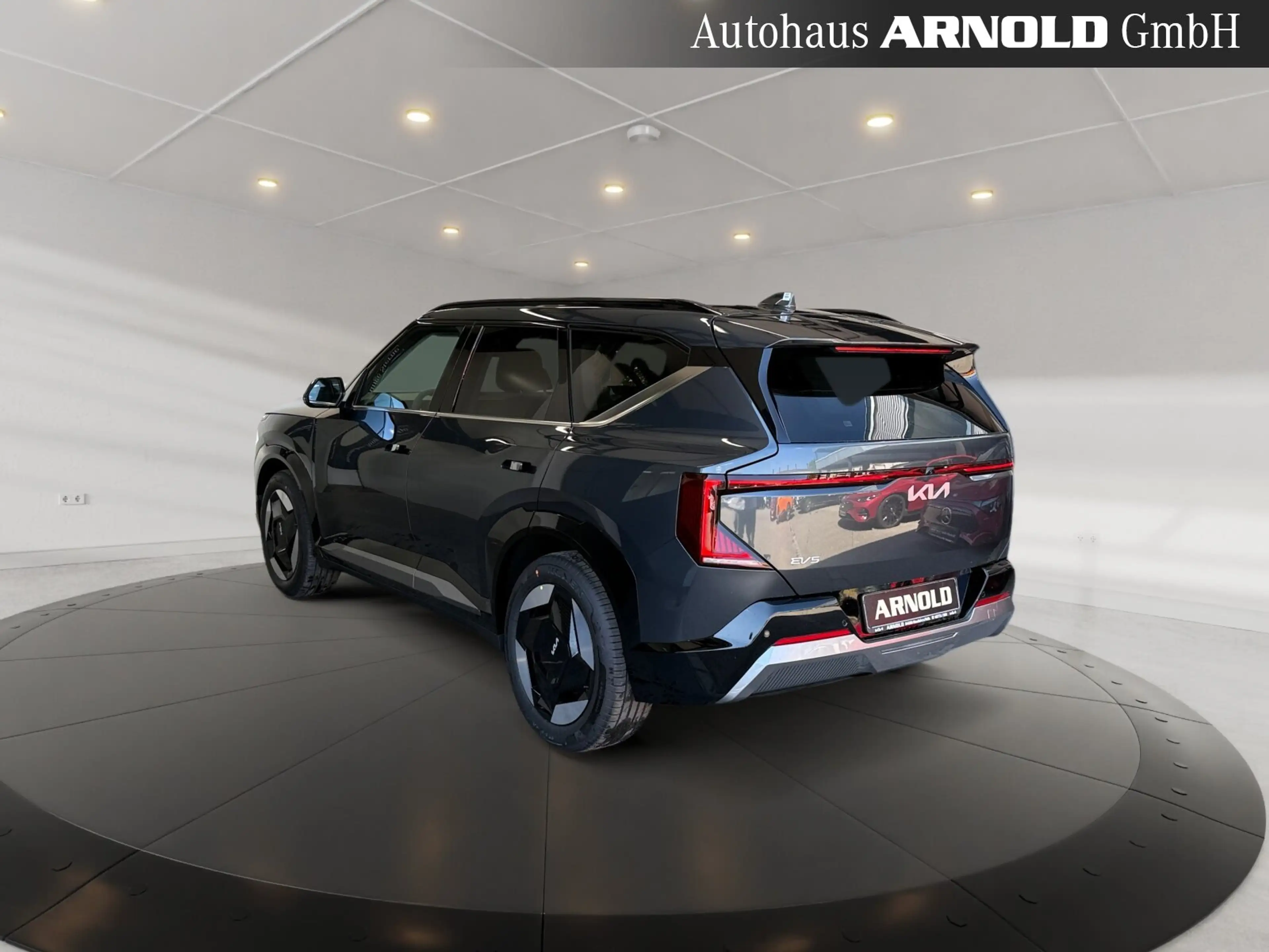 Kia EV5 EV5 81,4 kWh EARTH WP el-Klappe 19" Navi LED ! — photo 3