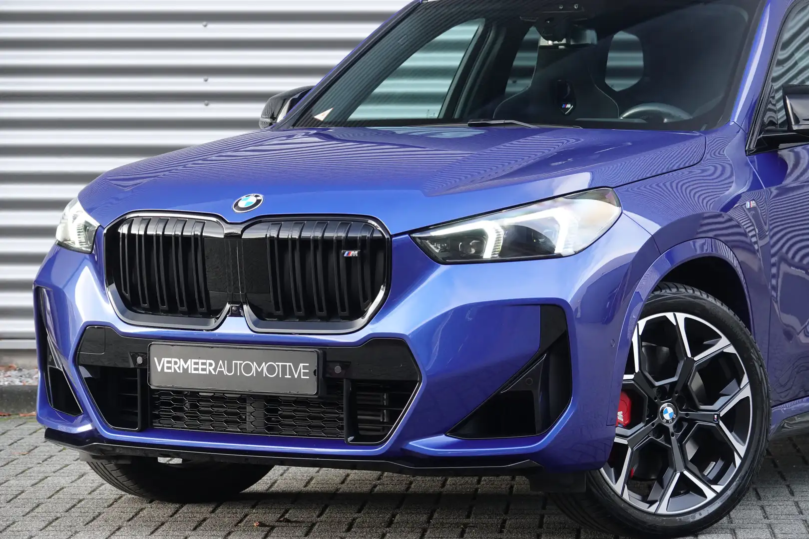 BMW X1 M35i | M sport Pro | Panorama | HUD | M Sportstoel Bleu - 2