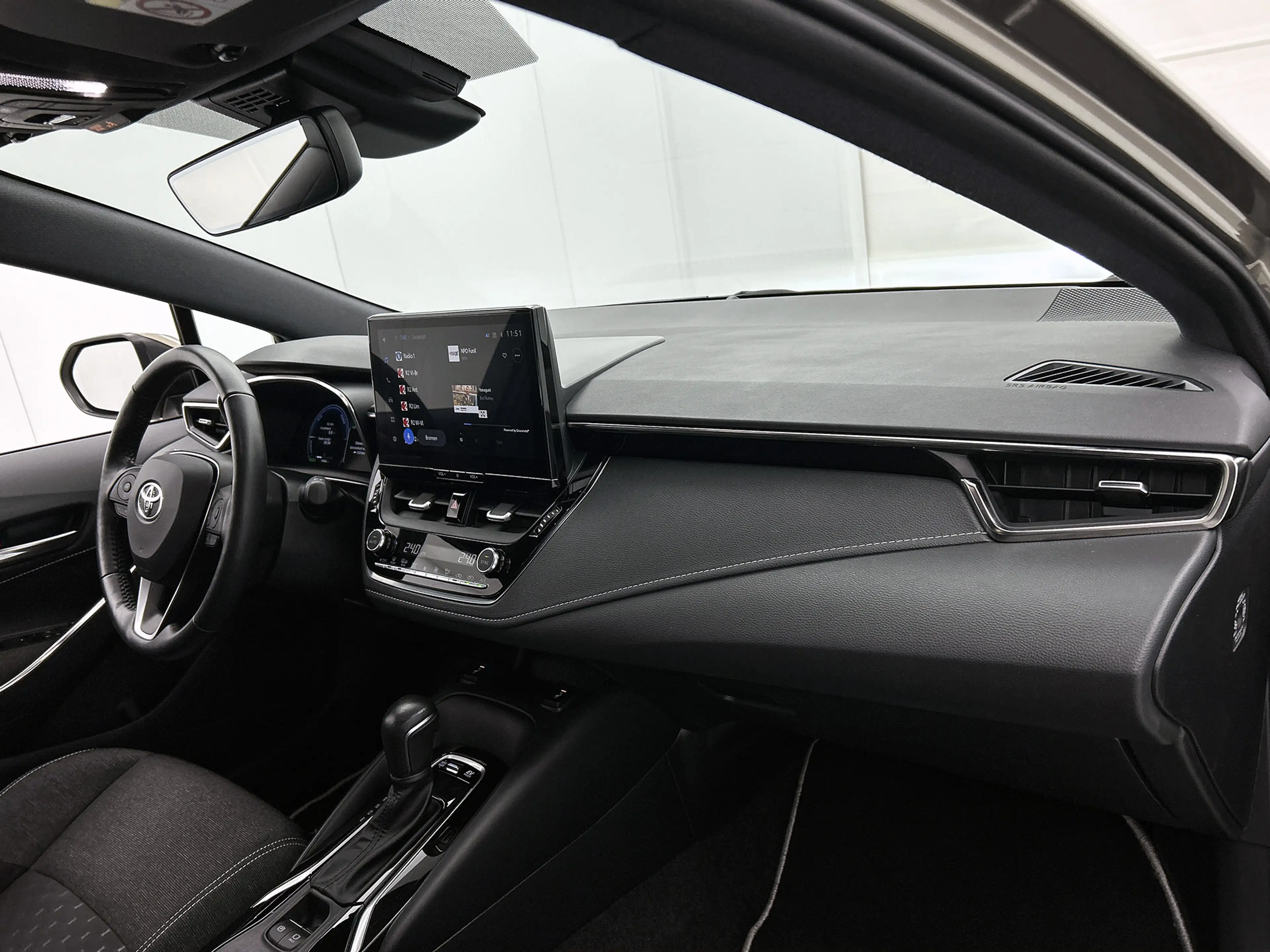 Toyota Corolla Hybrid 140 Dynamic | Winterpakket | — photo 6