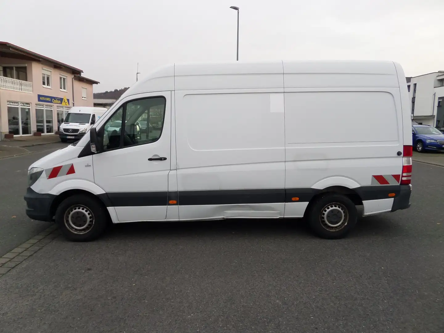 Mercedes-Benz Sprinter 316 CDI Hoch&M-Lang+LKW Kasten+Standhzg+Klima+3Sit Weiß - 1
