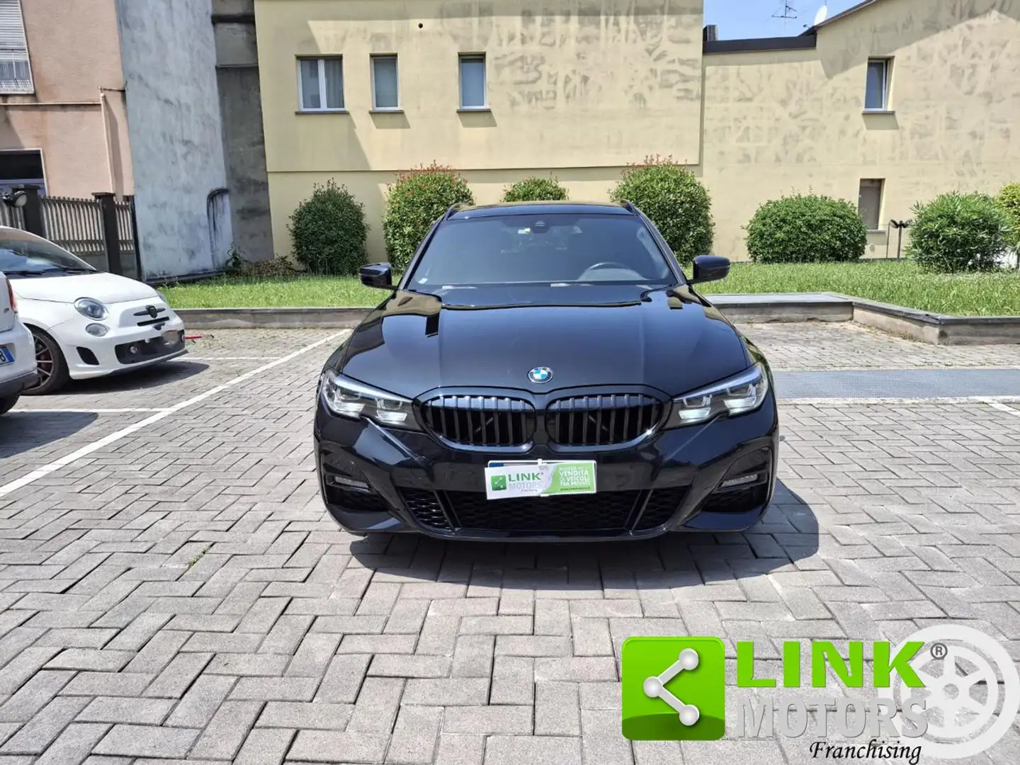 BMW 320 d Touring Msport X Drive Steptronic GARANZIA BMW Nero - 2