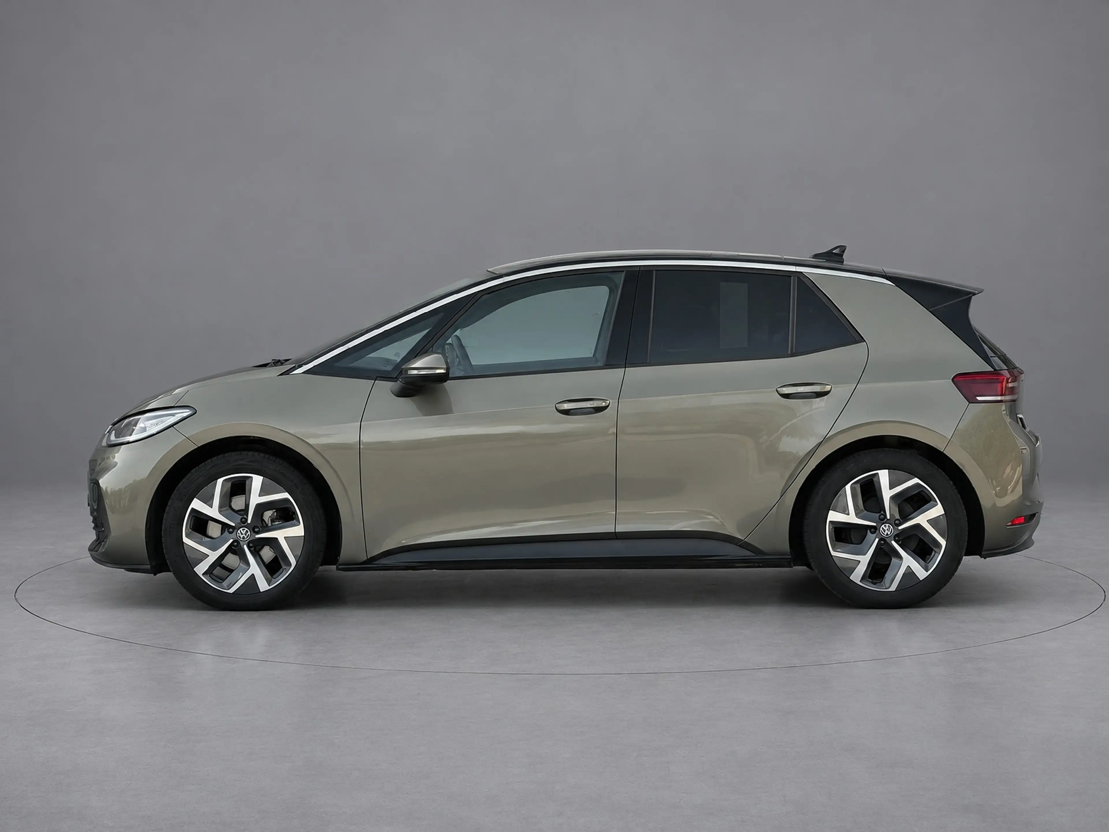 Volkswagen ID.3 Pro 58 kWh | camera | IQ | ACC | pano — photo 7