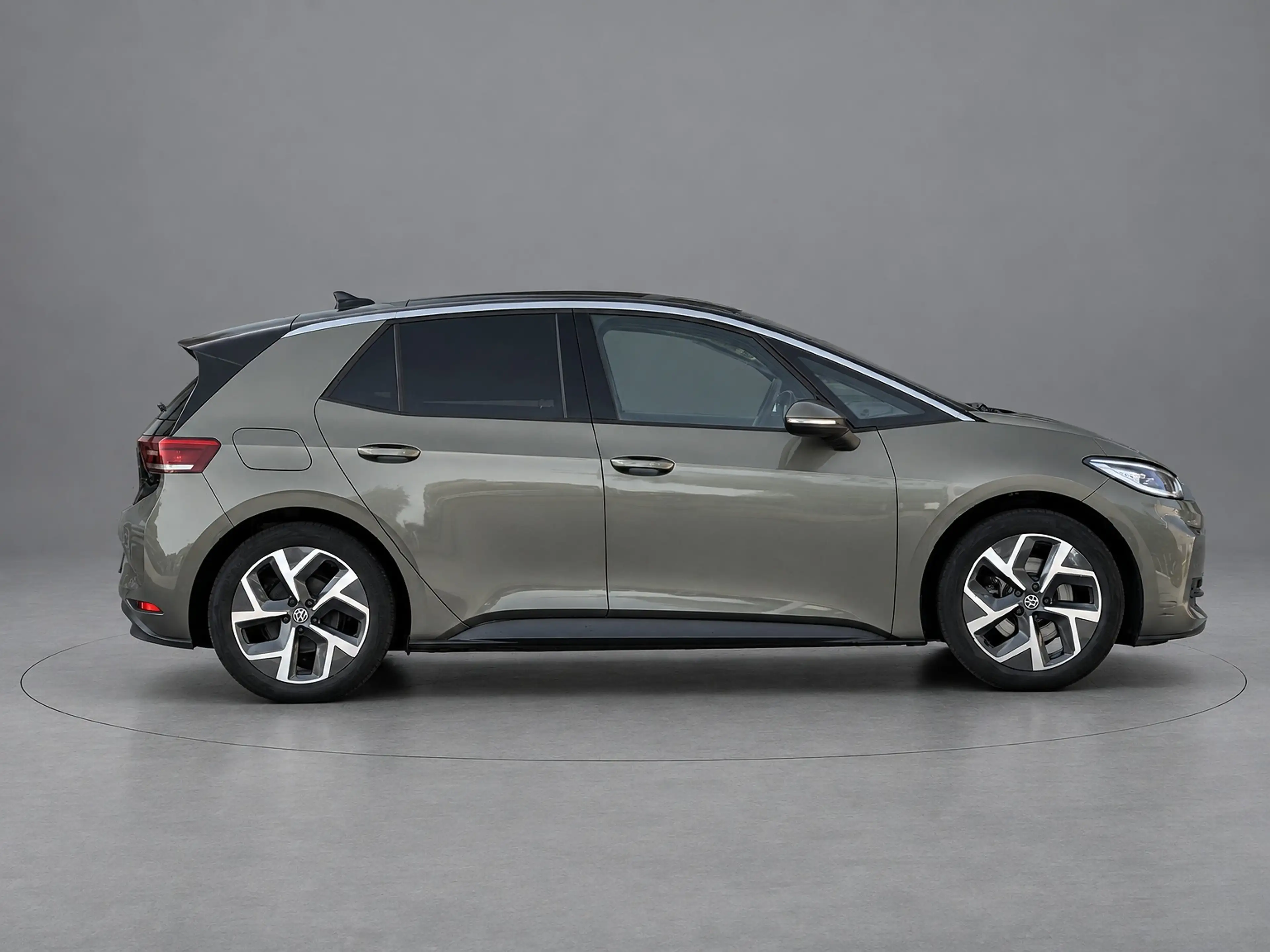 Volkswagen ID.3 Pro 58 kWh | camera | IQ | ACC | pano — photo 6