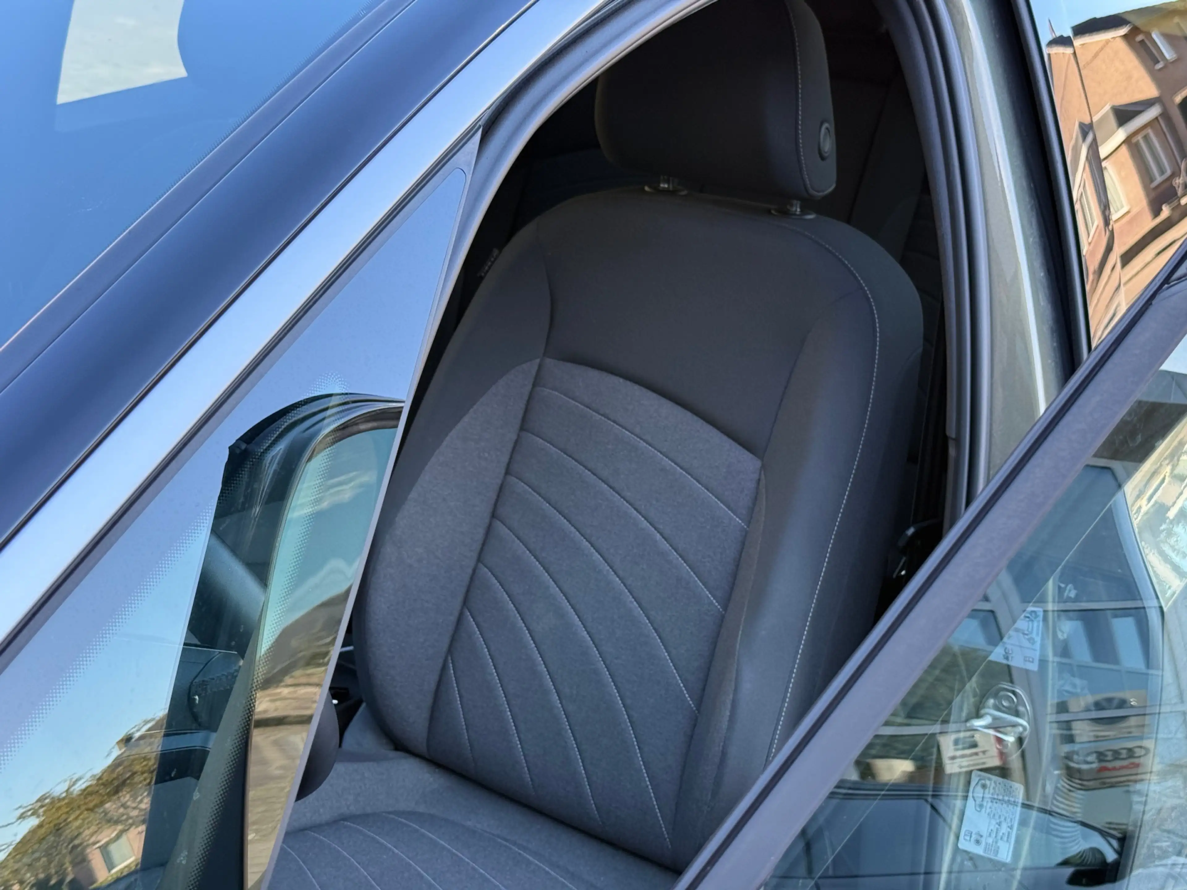 Volkswagen ID.3 Pro 58 kWh | camera | IQ | ACC | pano — photo 13