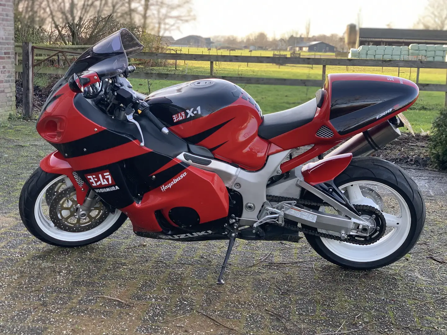 Suzuki Hayabusa Rojo - 2