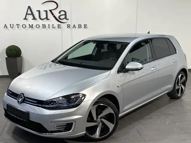 Volkswagen Golf e-Golf NAV+LED+SPIEGEL-PAKET+ACC+SHZ+18ZOLL