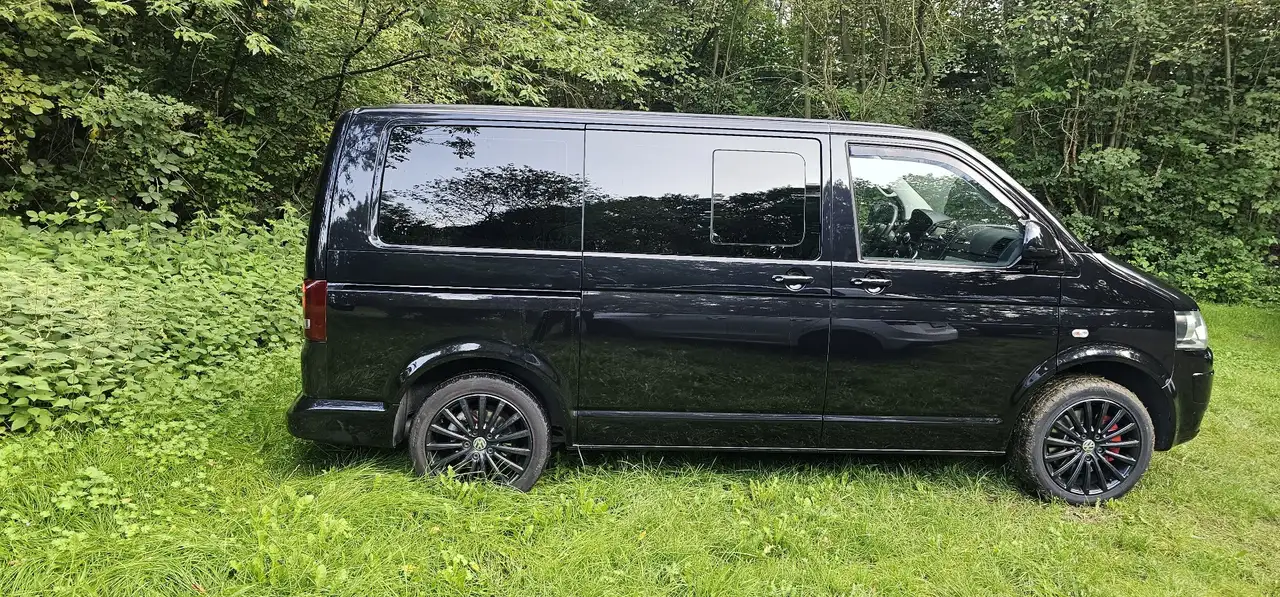 Volkswagen T5 Multivan DSG Highline — photo 1 of 20