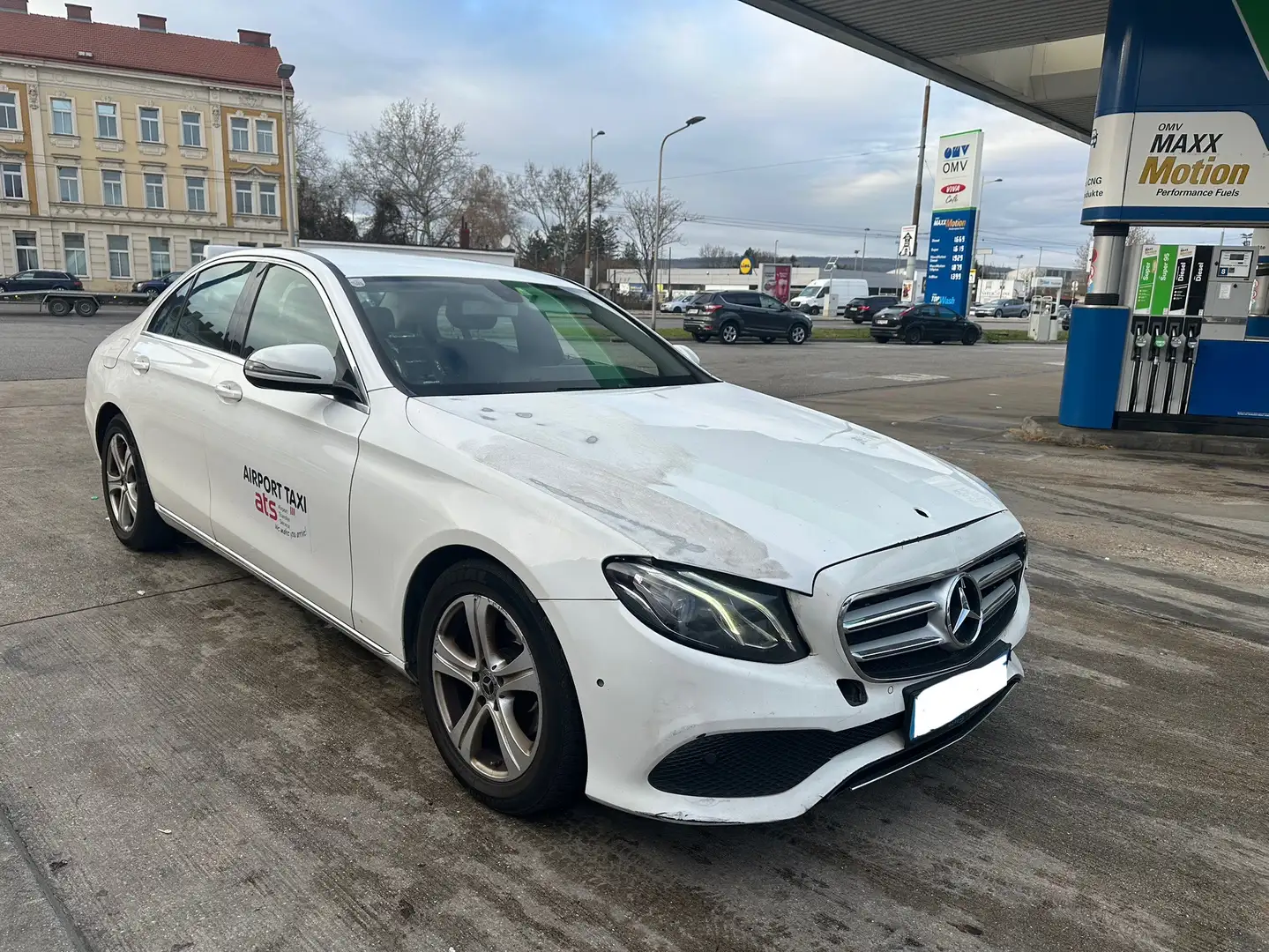 Mercedes-Benz E 200 d 9G-TRONIC Exclusive 2.0 diesel - 1