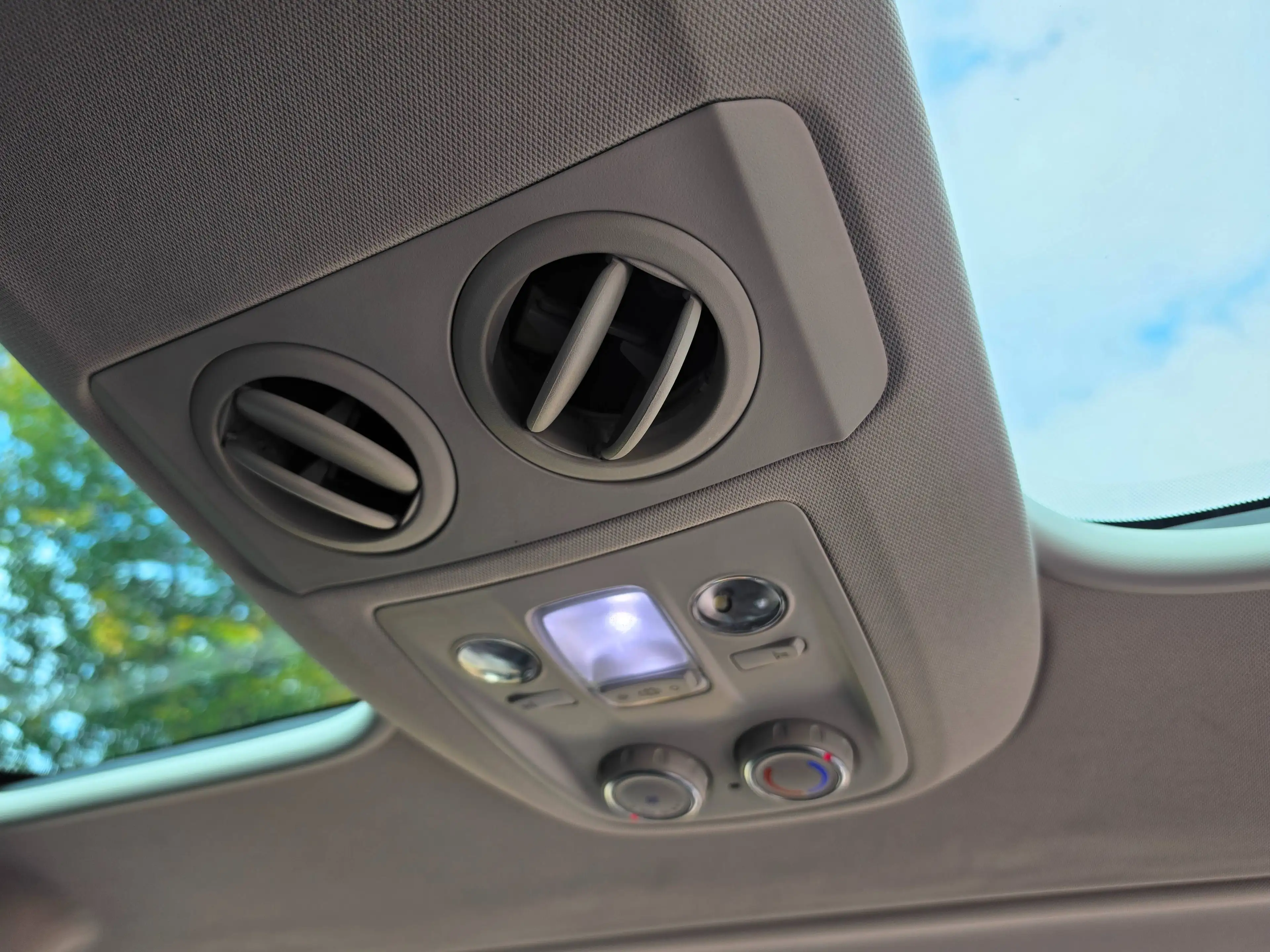 Peugeot Traveller B2B*2.0HDi L3 Long Business VIP*8PLACES*FULL*TOITPANO*CUIR*NAVI*HEADUP — photo 14