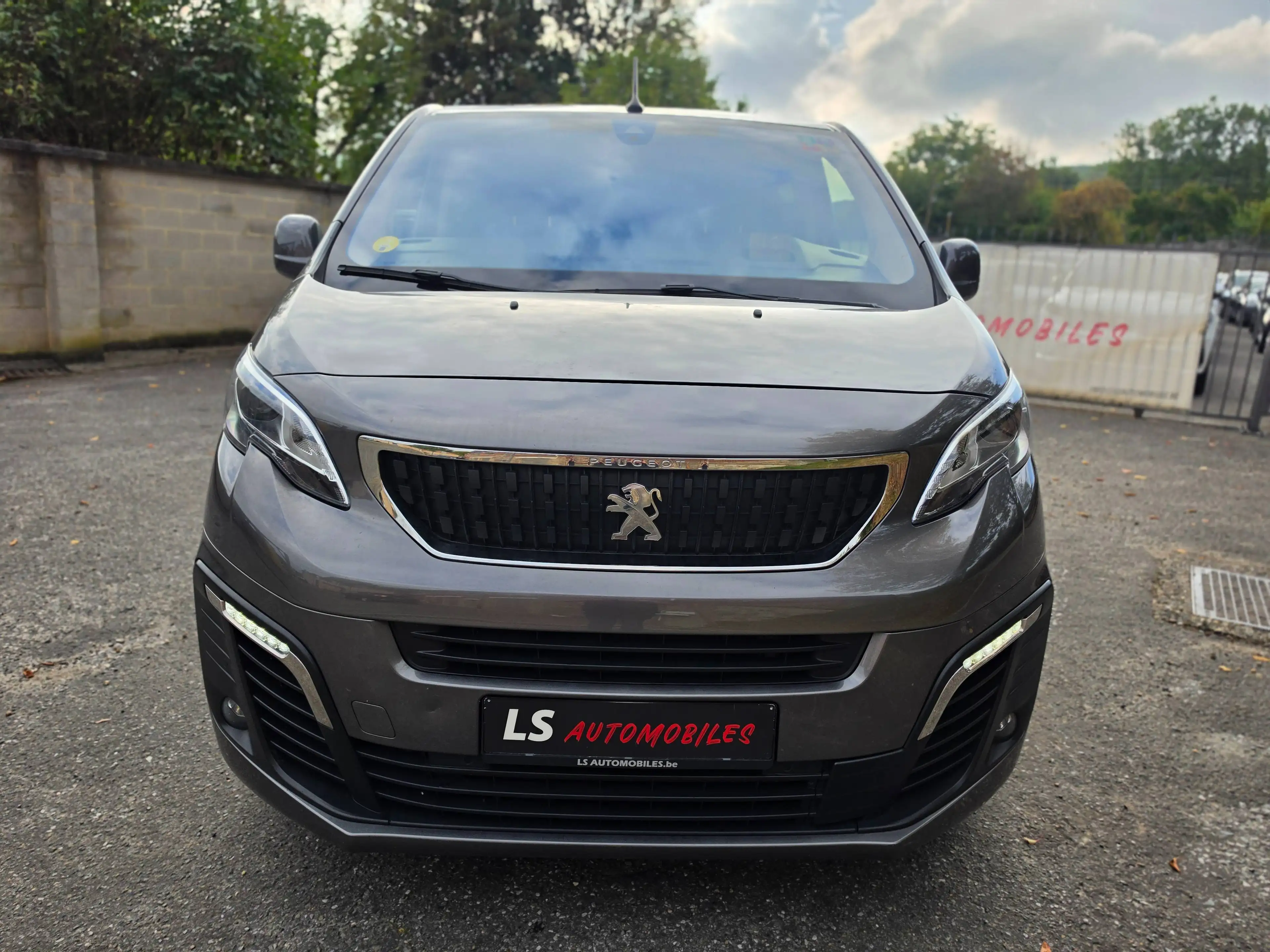 Peugeot Traveller B2B*2.0HDi L3 Long Business VIP*8PLACES*FULL*TOITPANO*CUIR*NAVI*HEADUP — photo 6