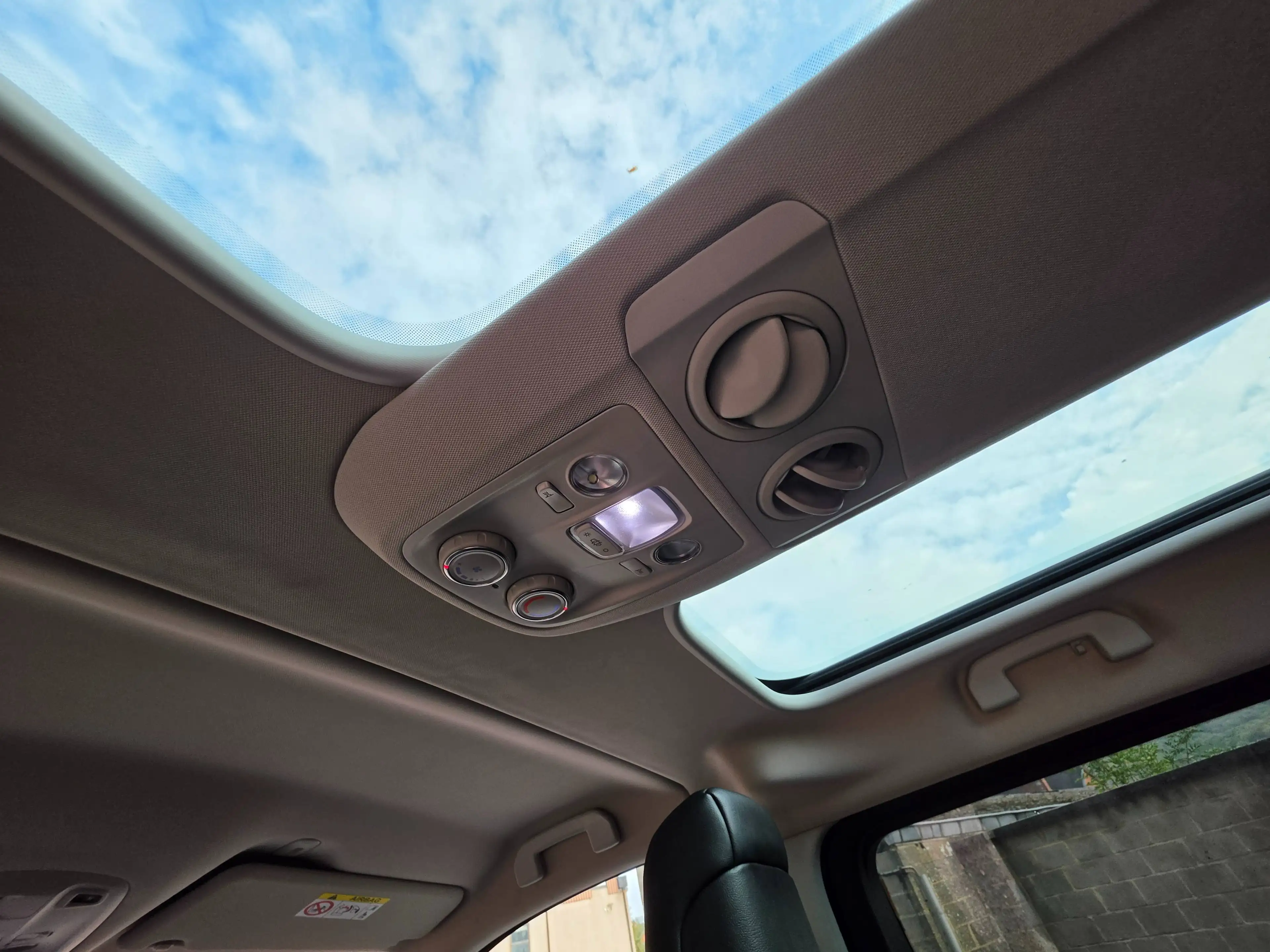 Peugeot Traveller B2B*2.0HDi L3 Long Business VIP*8PLACES*FULL*TOITPANO*CUIR*NAVI*HEADUP — photo 15