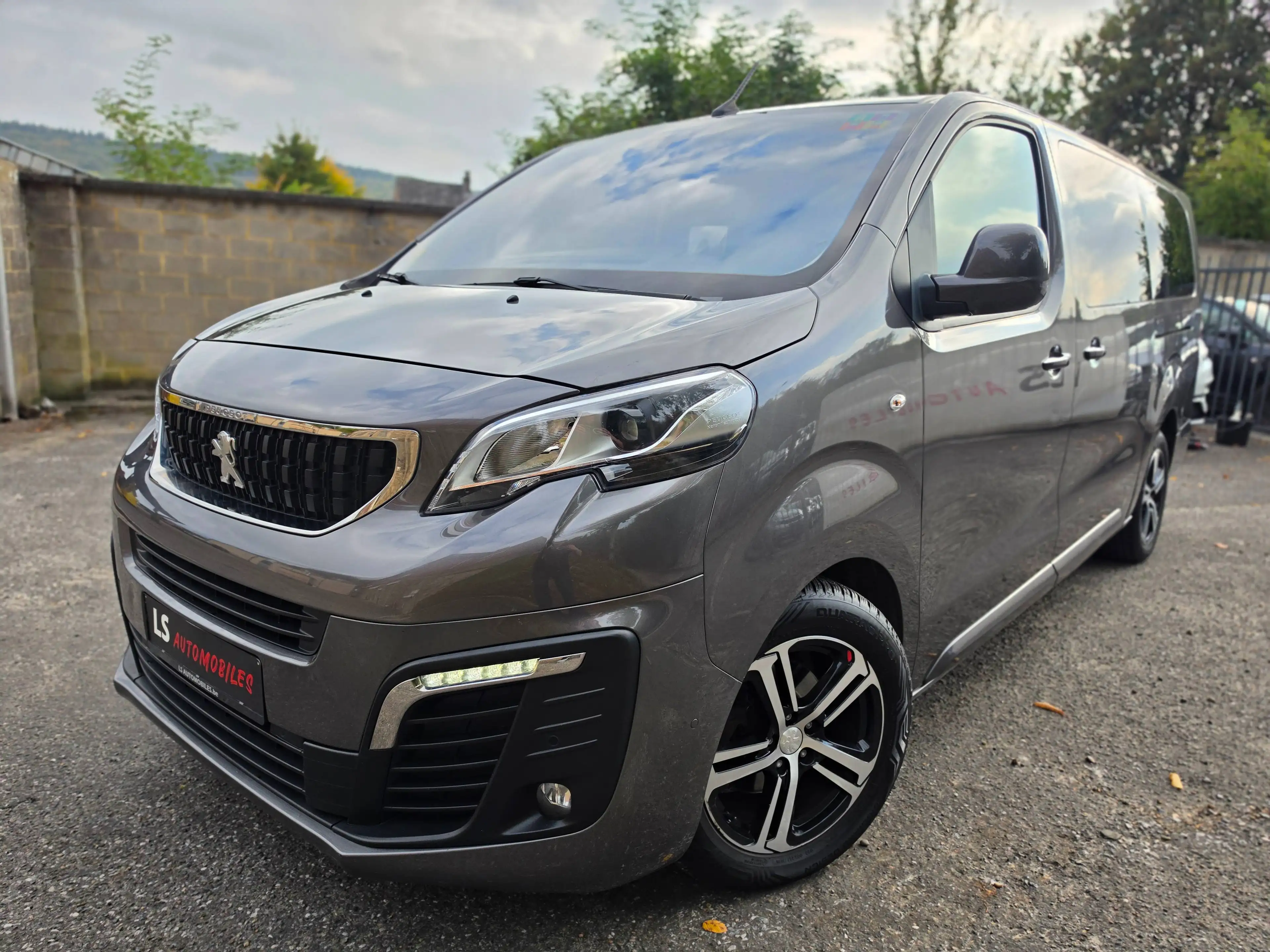 Peugeot Traveller B2B*2.0HDi L3 Long Business VIP*8PLACES*FULL*TOITPANO*CUIR*NAVI*HEADUP — photo 5