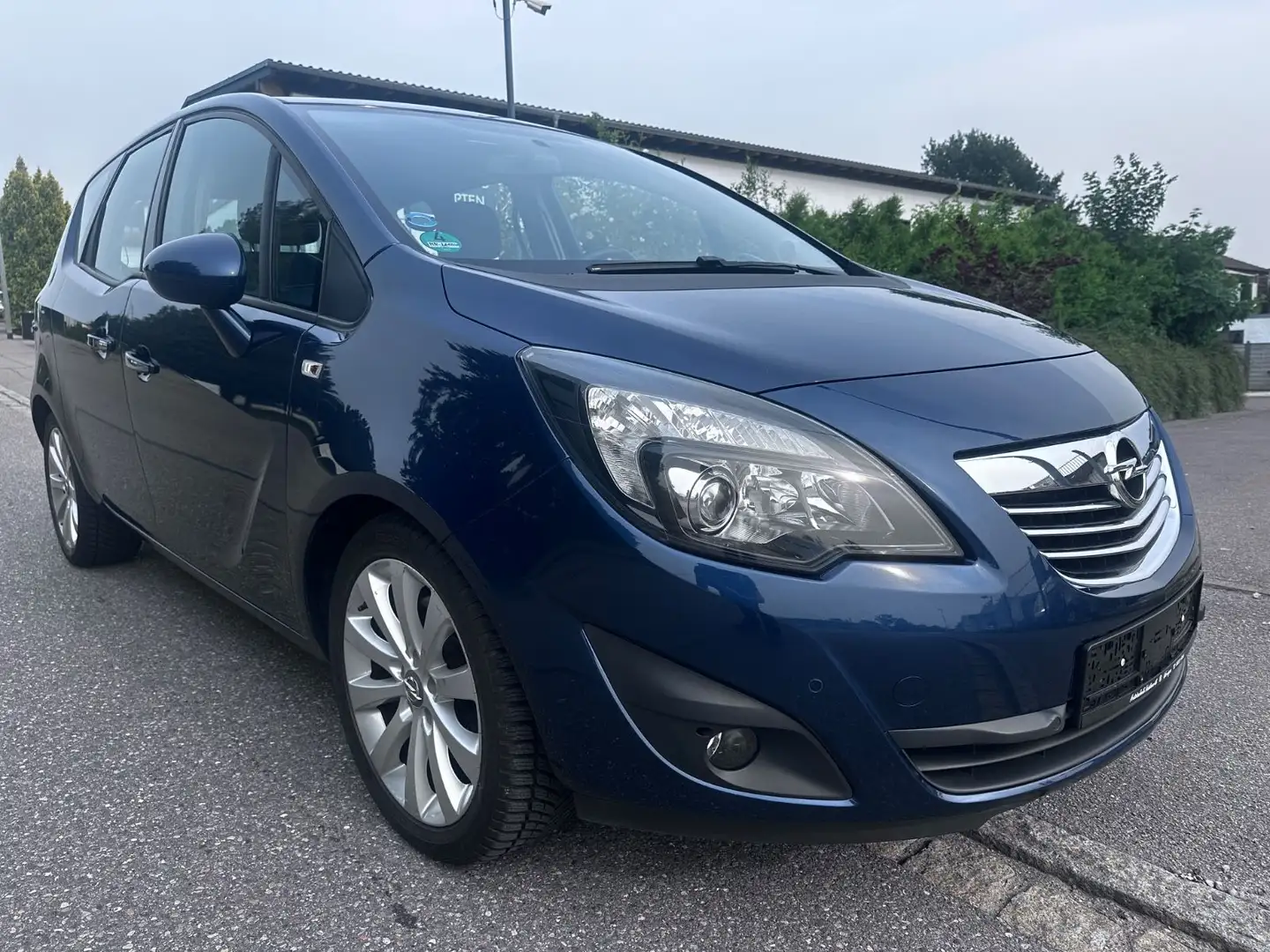 Opel Meriva B Innovation Bleu - 1