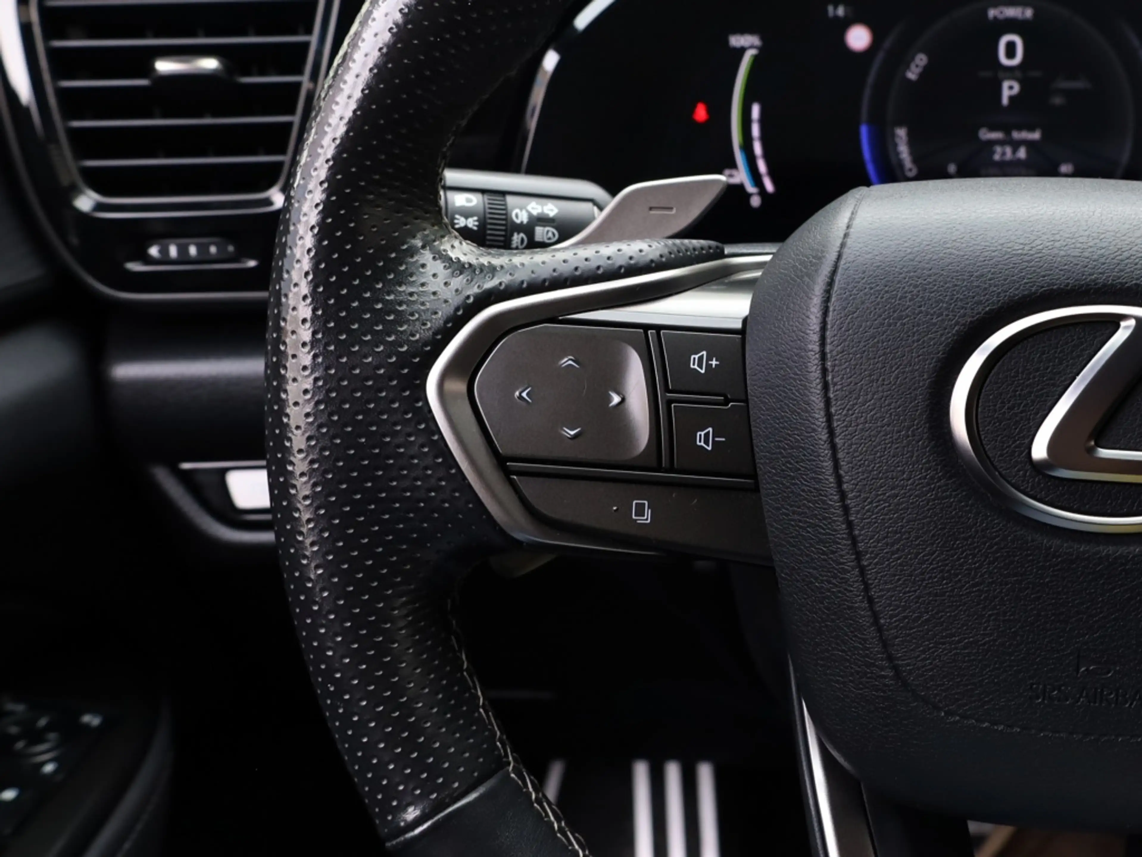 Lexus NX 450h+ AWD F Sport Line | 360 Camera | Stoelventilatie | — photo 23
