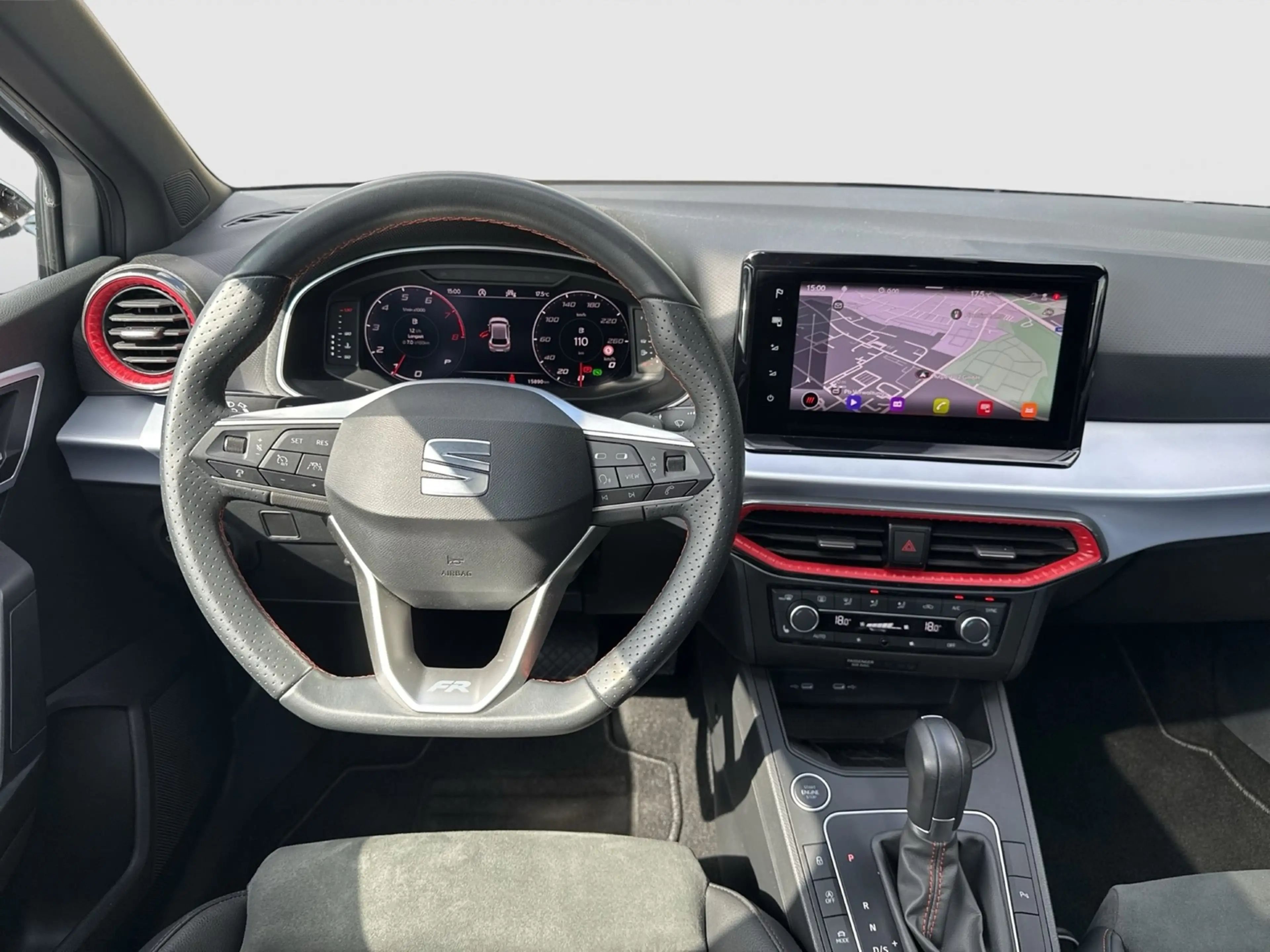 SEAT Ibiza 1.5 FR Pro Black Edition PANO CAM ACC LM18 — photo 7