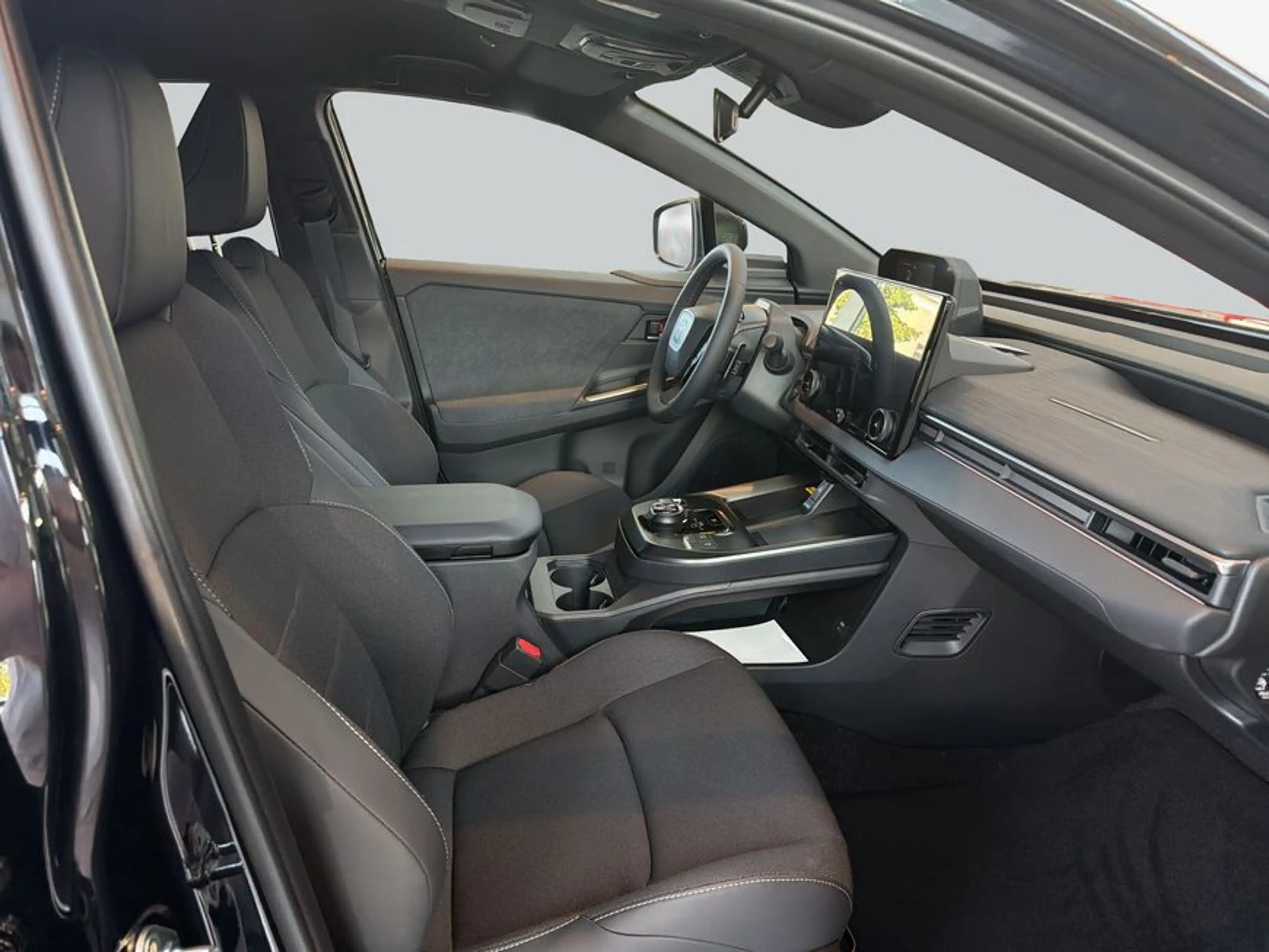 Toyota C-HR+ + 77kWh Teamplayer — photo 13
