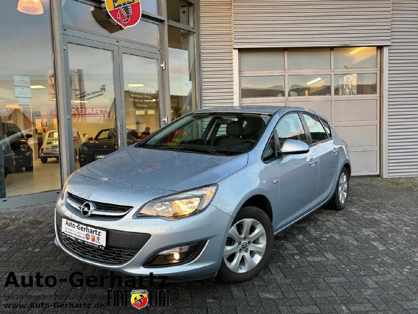 Opel Astra Style Gris - 1