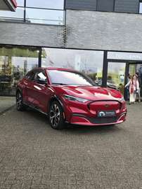 99 KWH 540/642 km Rijbereik PREMIUM Carplay/Nav...