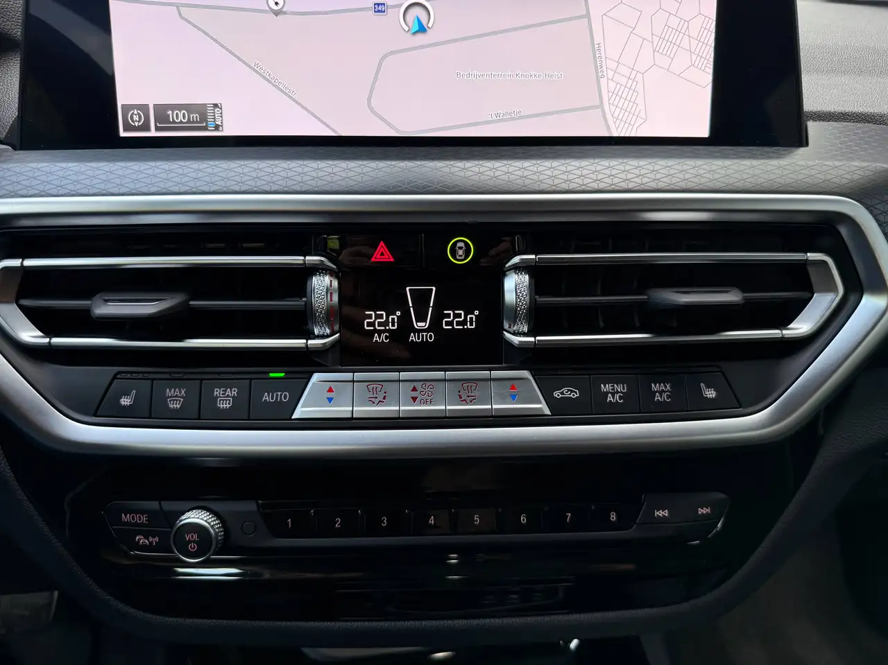 BMW X3 Plug in Hybrid,M-Pakket interieur/exterieur,Leder,Parkassist met camera,Head Up display,Sportzetels,Elektr Koffer,Led, миниатюра 9