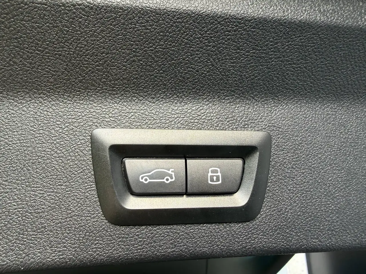 BMW X3 Plug in Hybrid,M-Pakket interieur/exterieur,Leder,Parkassist met camera,Head Up display,Sportzetels,Elektr Koffer,Led, миниатюра 11