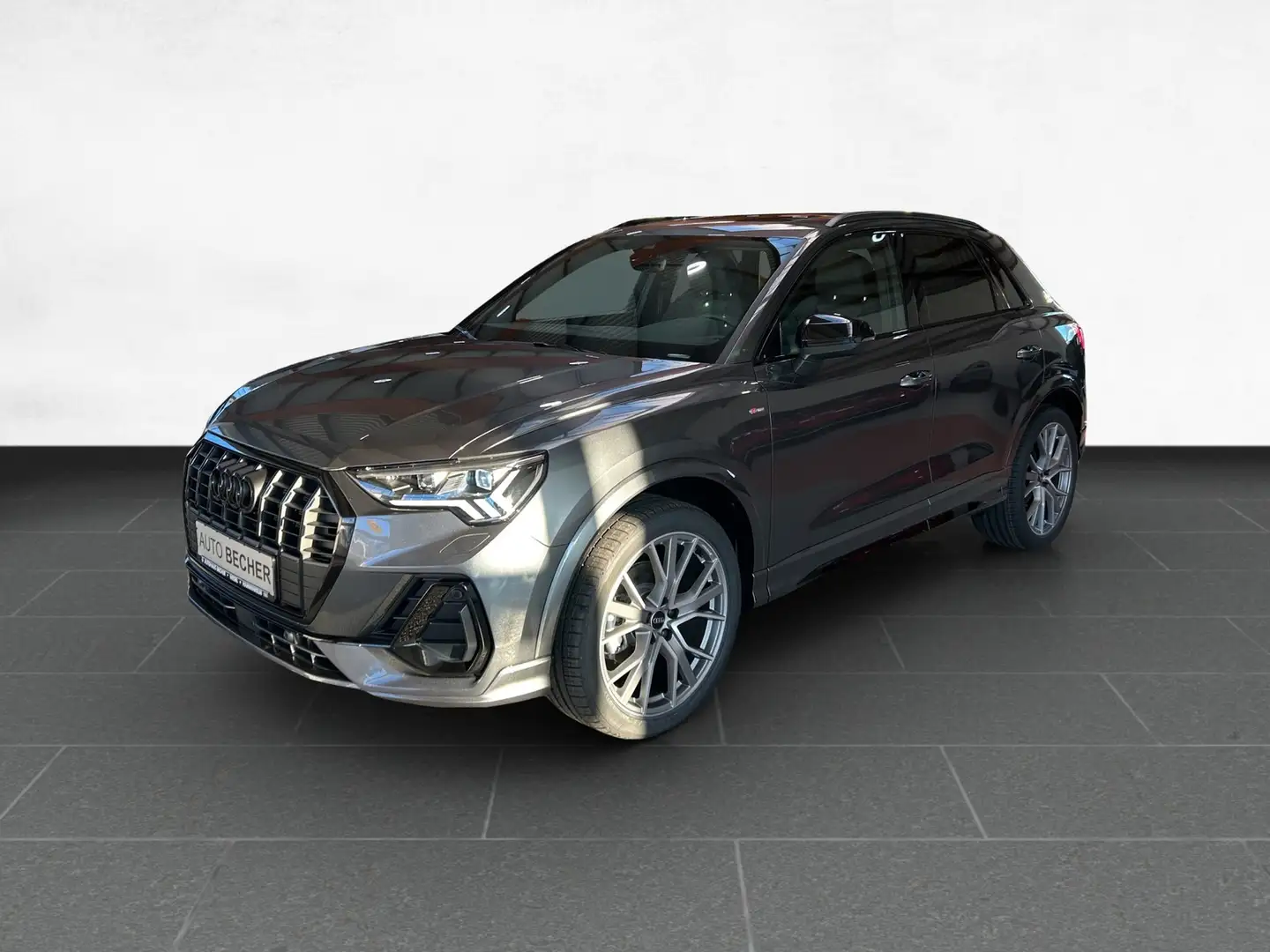 Audi Q3 S line 35 TFSI S tronic /AHK/Rückfahrkam/Pano Grau - 2
