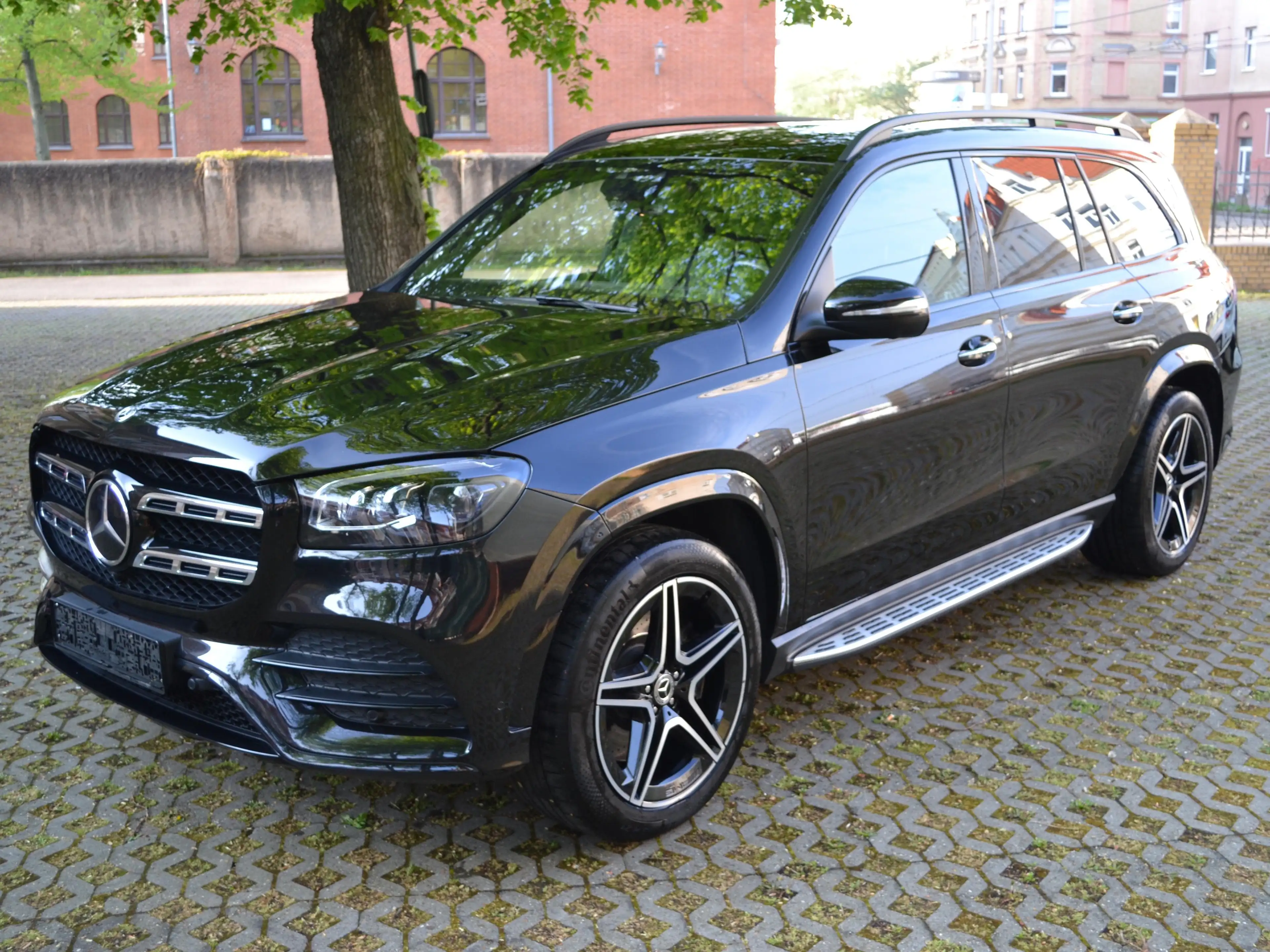 Mercedes-Benz GLS 350 GLS 350 d 4Matic AMG/Karbon