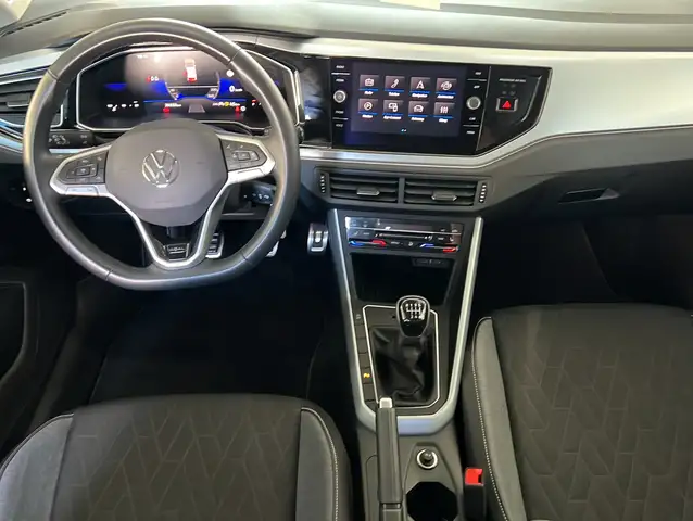 Volkswagen Taigo view 9