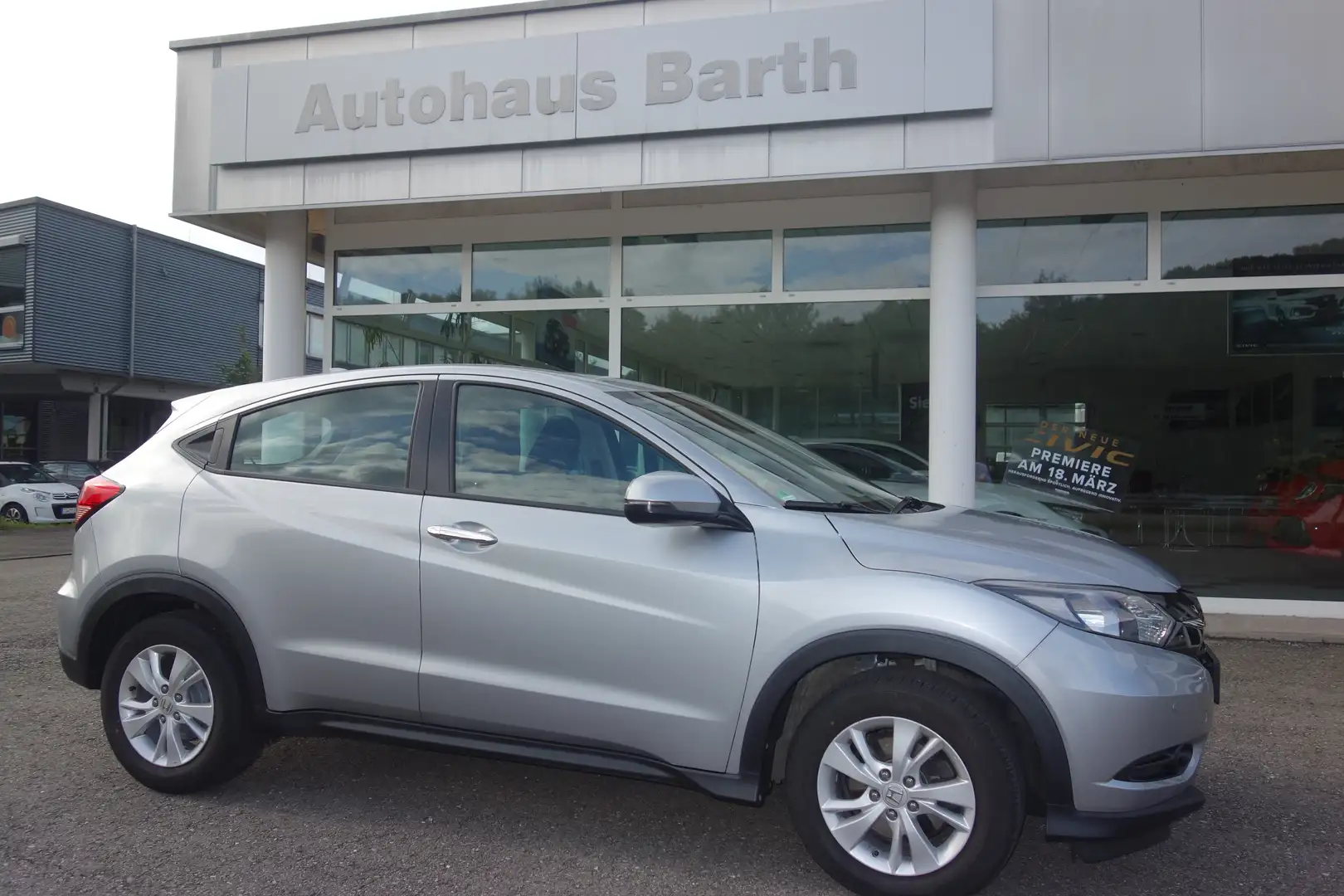 Honda HR-V HR-V 1.5 i-VTEC Elegance Silber - 2