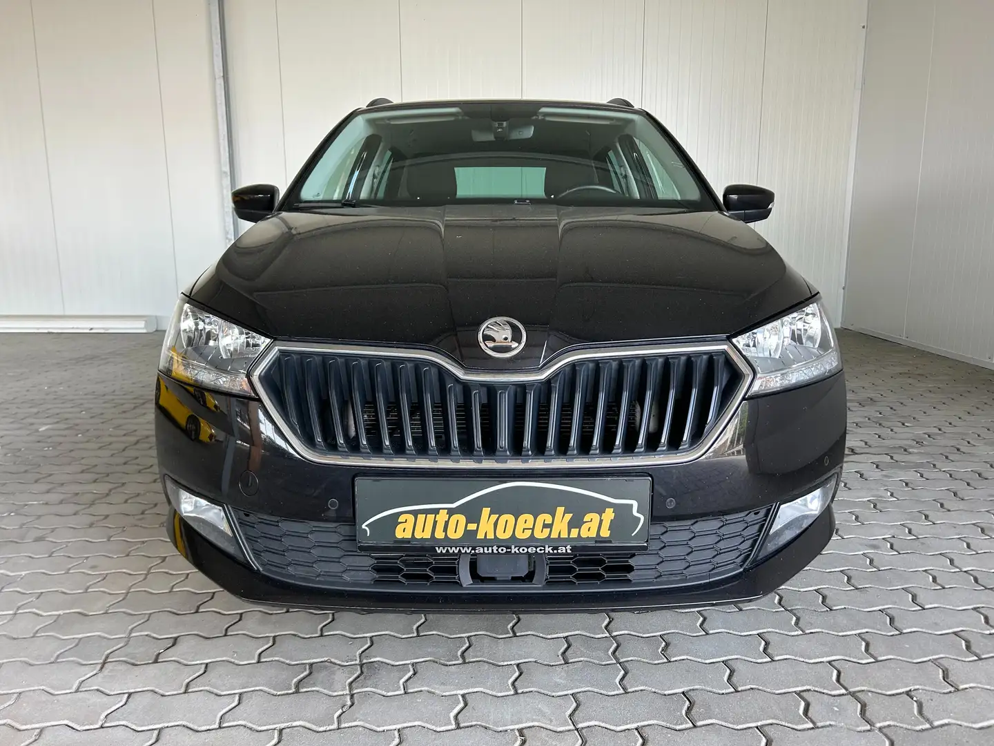 Skoda Fabia Style Schwarz - 2