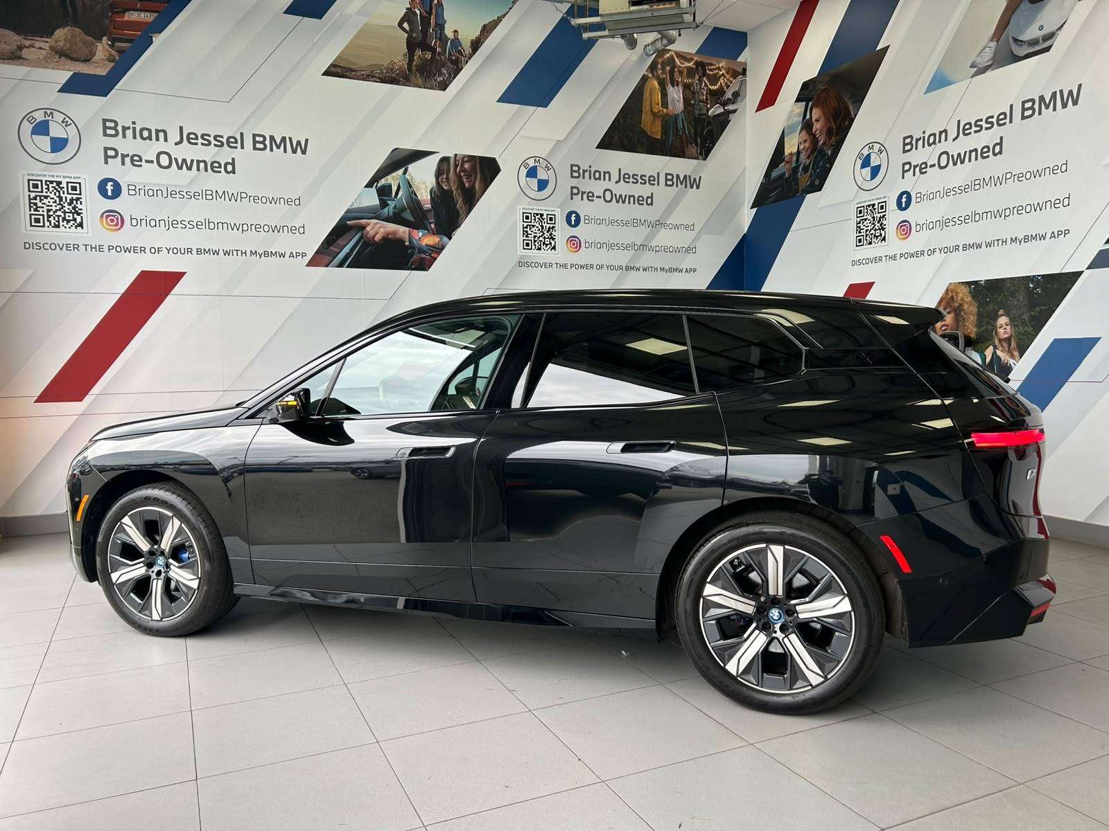 2024 BMW iX