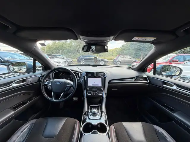 Ford Mondeo view 7