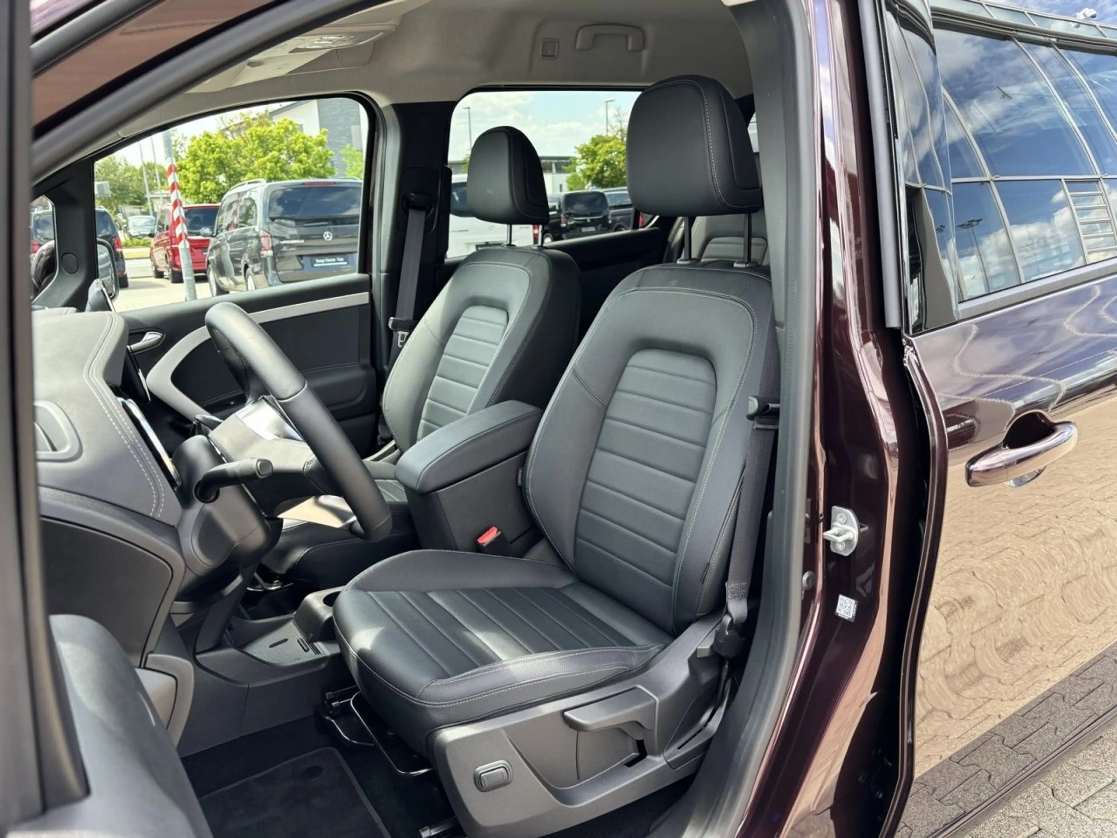 Mercedes-Benz T-Class T 180 PROGRESSIVE Lang PROGRESSIVE+AMBIENTE+AHK — photo 11