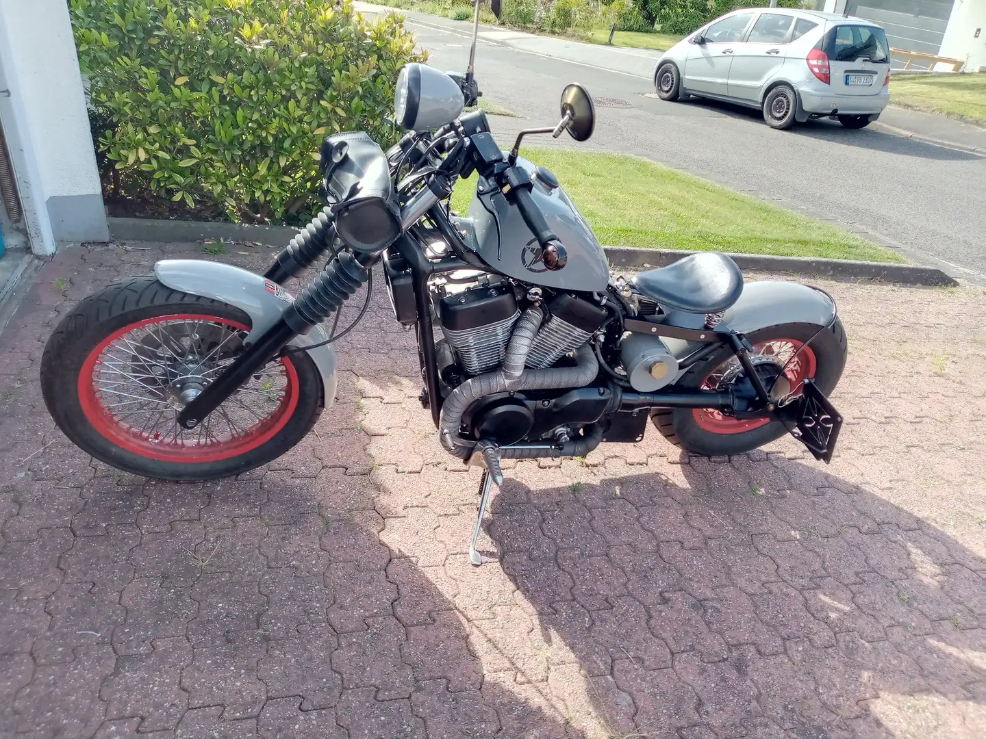 Suzuki Intruder C Intruder Grau - 1